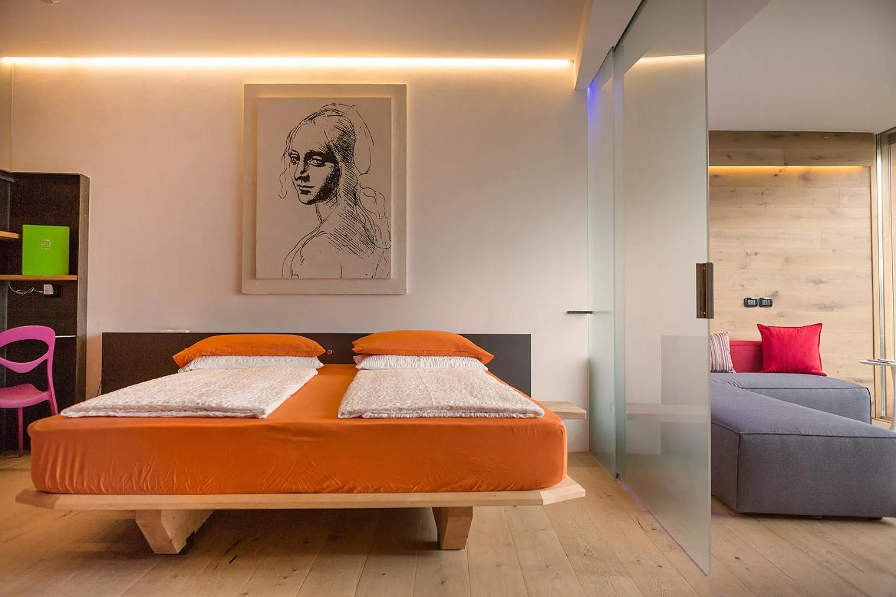 Photo of the whole room, Bed in Ambienthotel PrimaLuna 3S