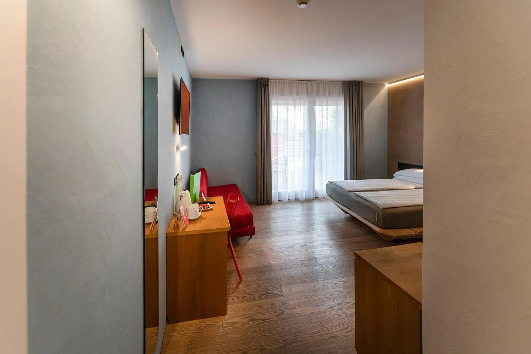 Photo of the whole room, Bed in Ambienthotel PrimaLuna 3S