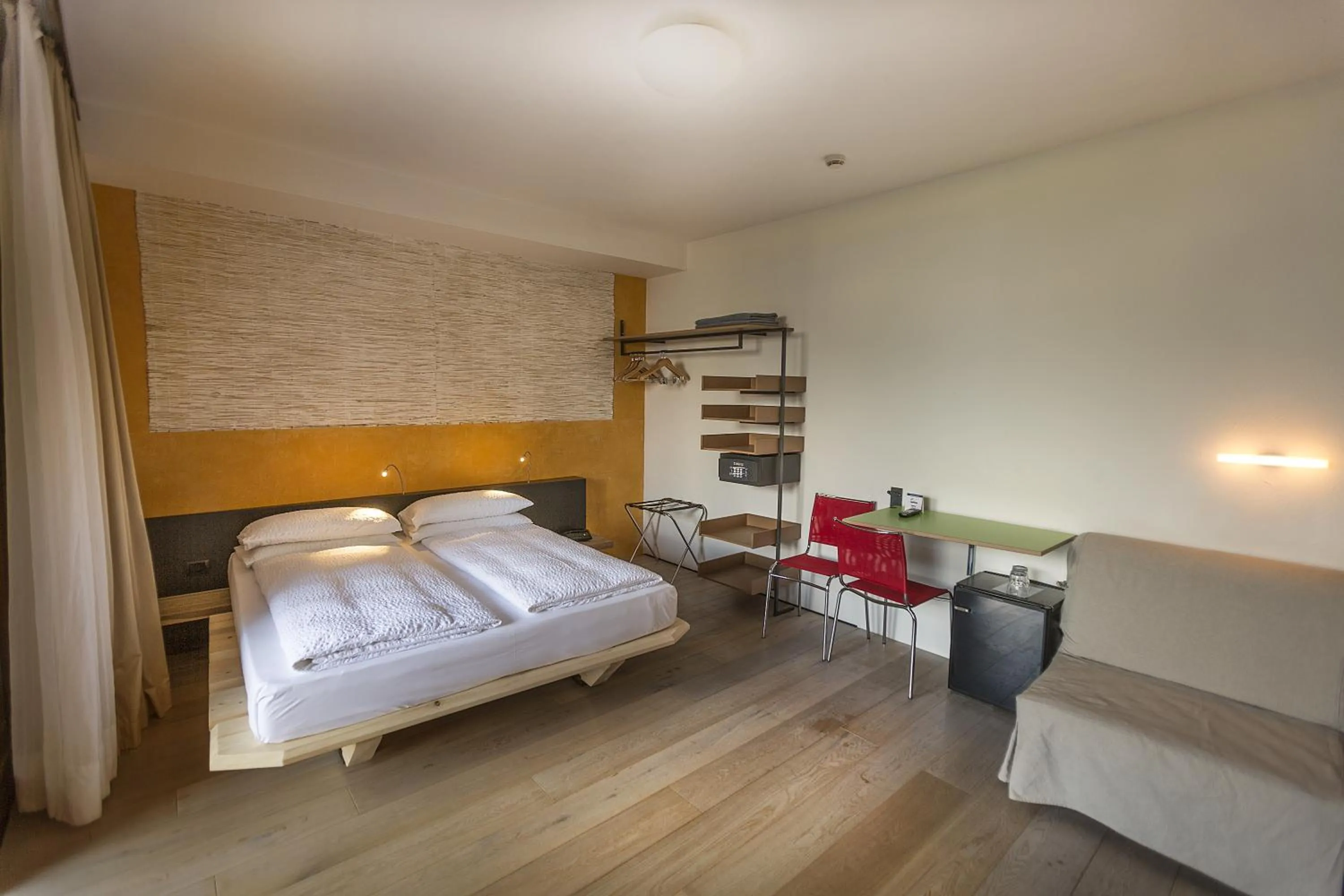 Bedroom, Bed in Ambienthotel PrimaLuna 3S