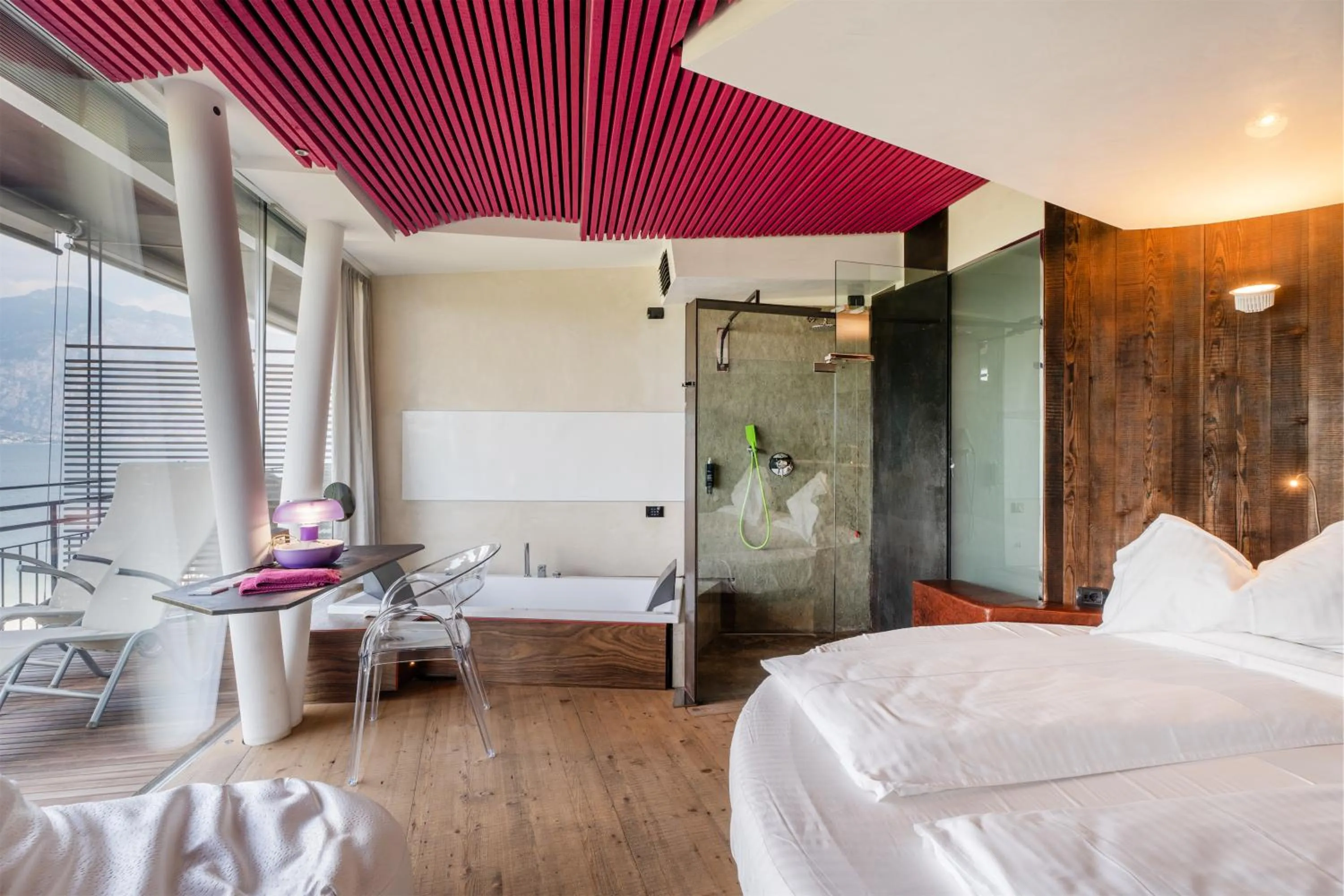 Bed in Ambienthotel PrimaLuna 3S