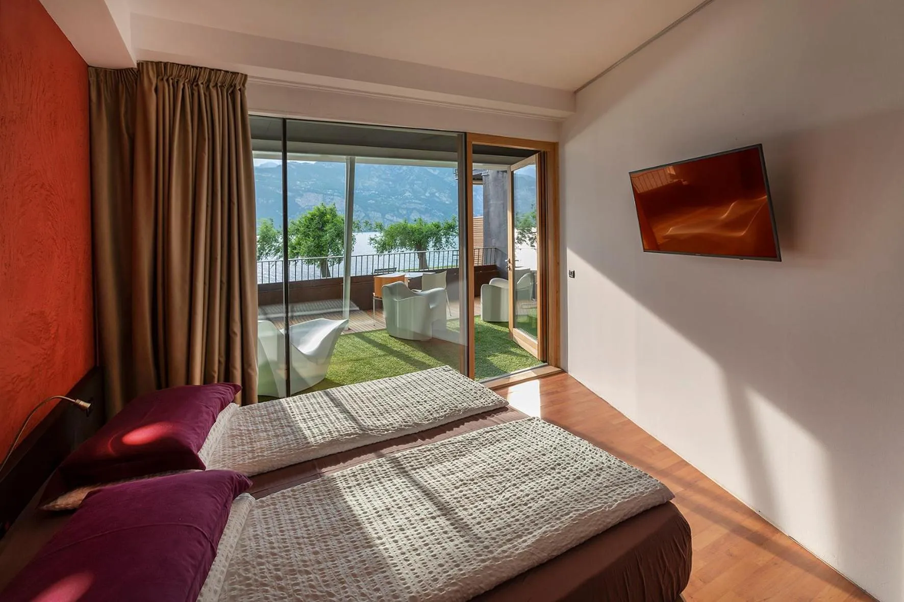 View (from property/room), Bed in Ambienthotel PrimaLuna 3S