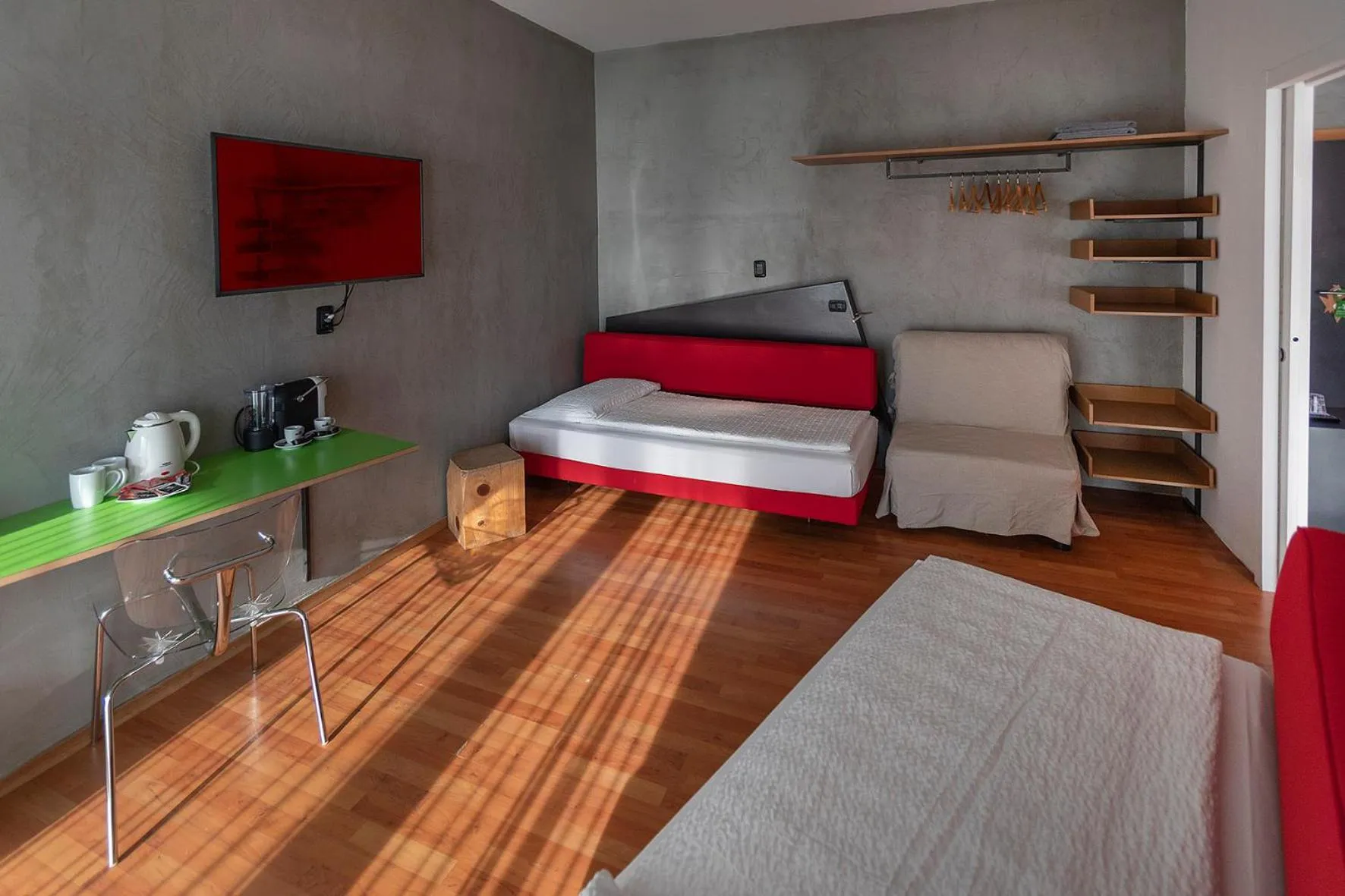 Photo of the whole room, Bed in Ambienthotel PrimaLuna 3S