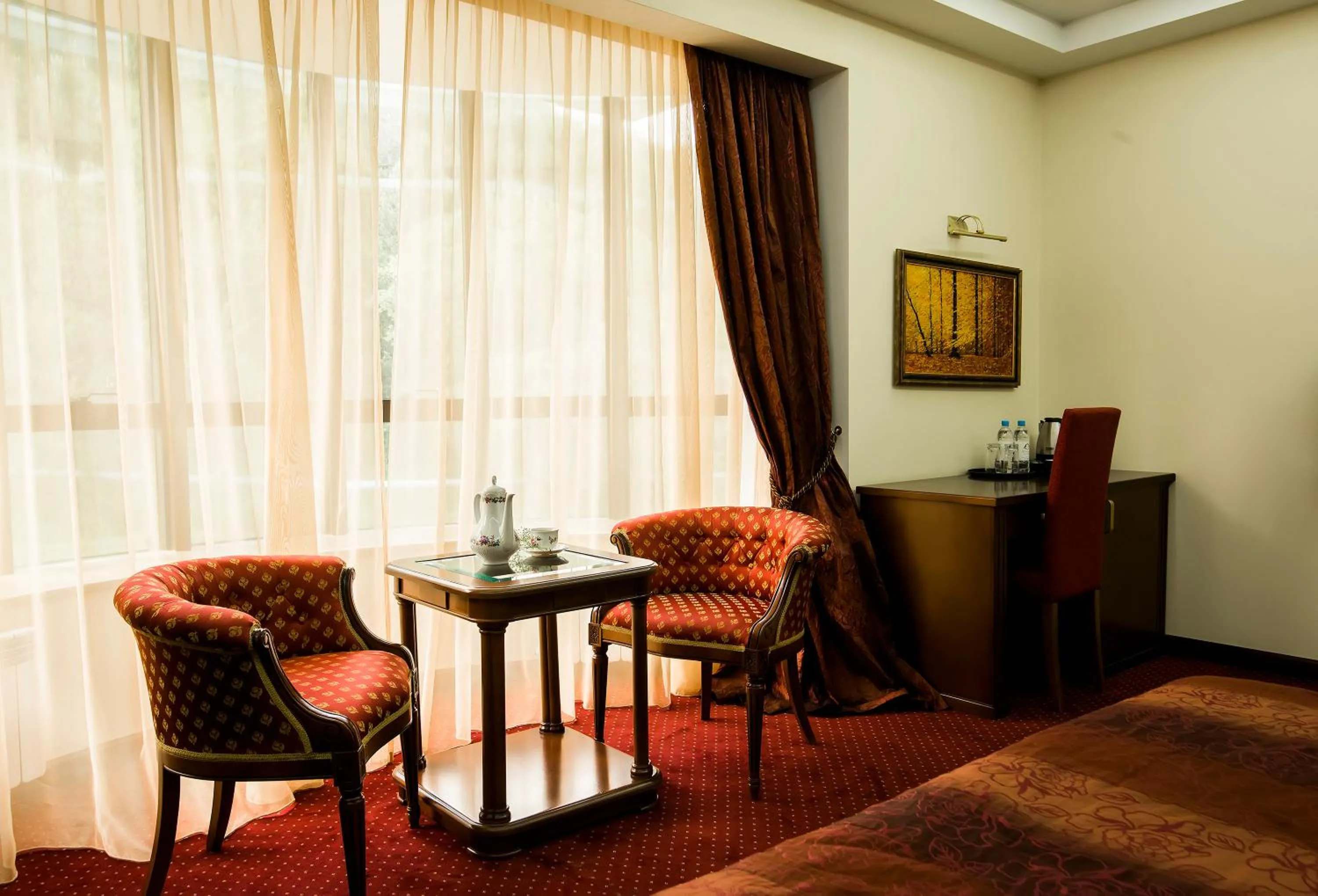 Living room in Elegant Hotel & Resort