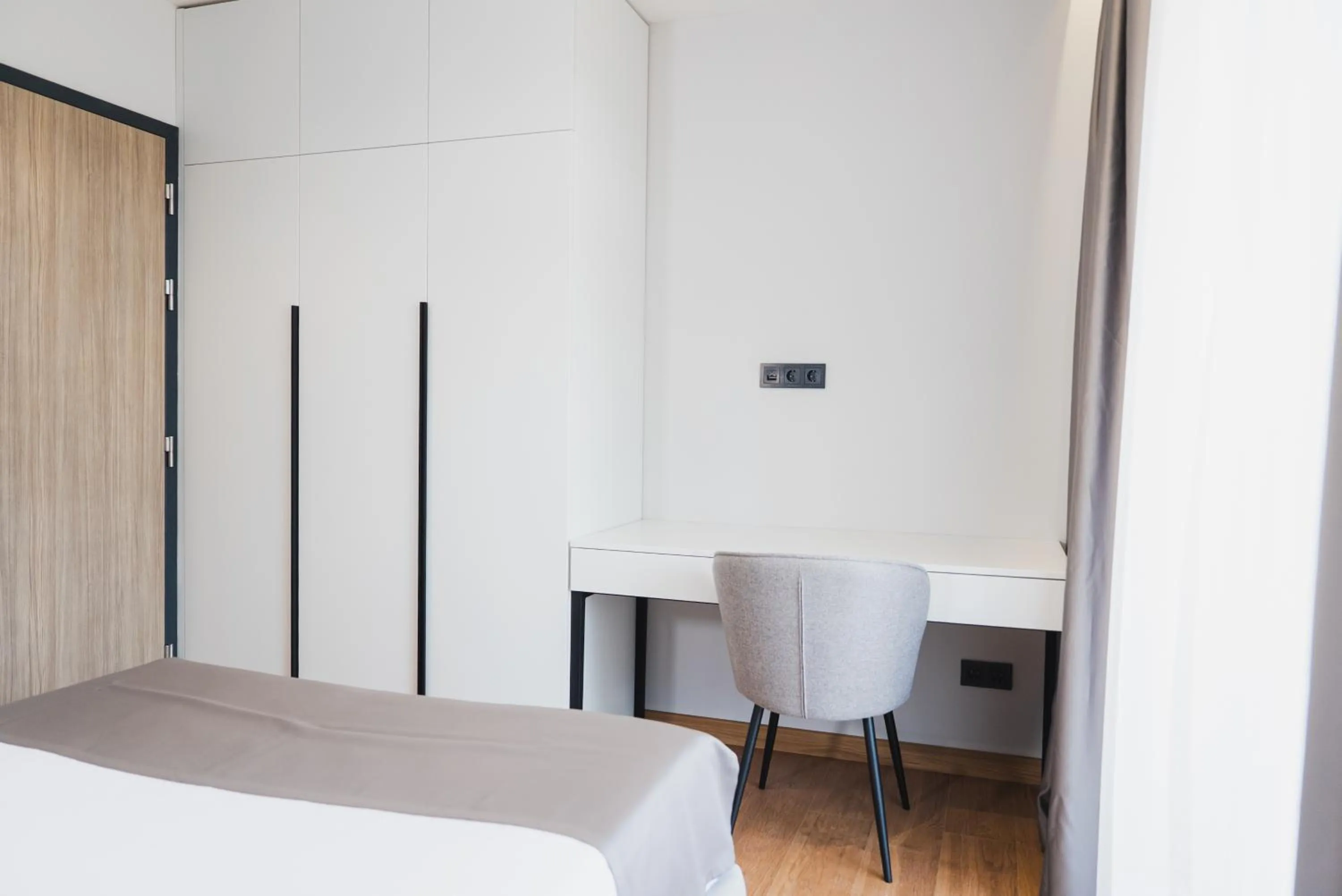 View (from property/room), Bed in Red Bridge Yerevan