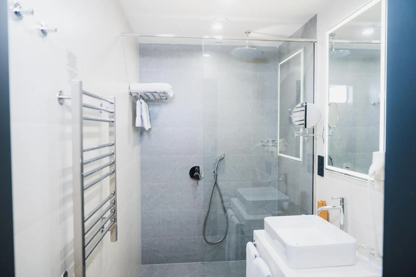 Bathroom in Red Bridge Yerevan