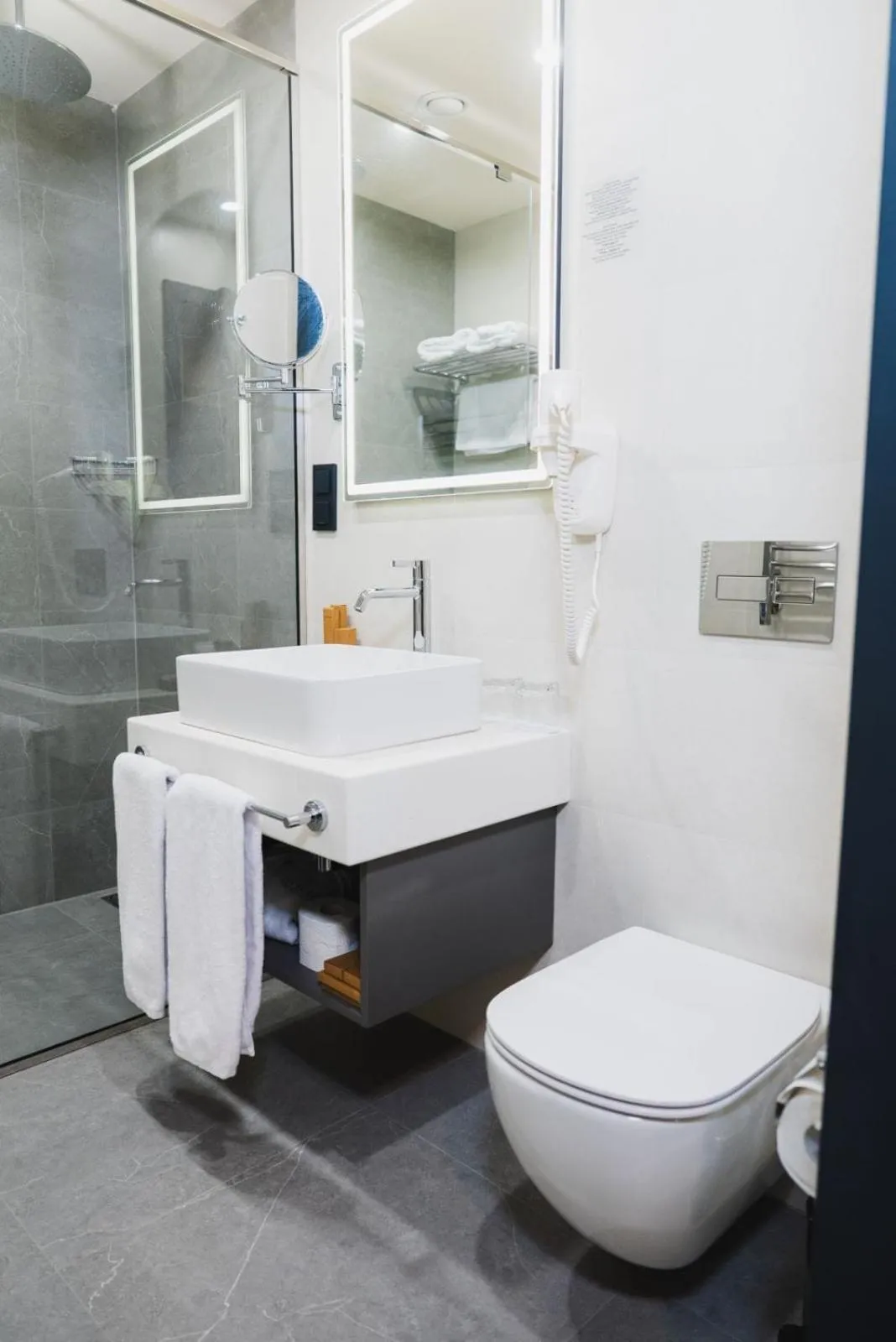 Bathroom in Red Bridge Yerevan