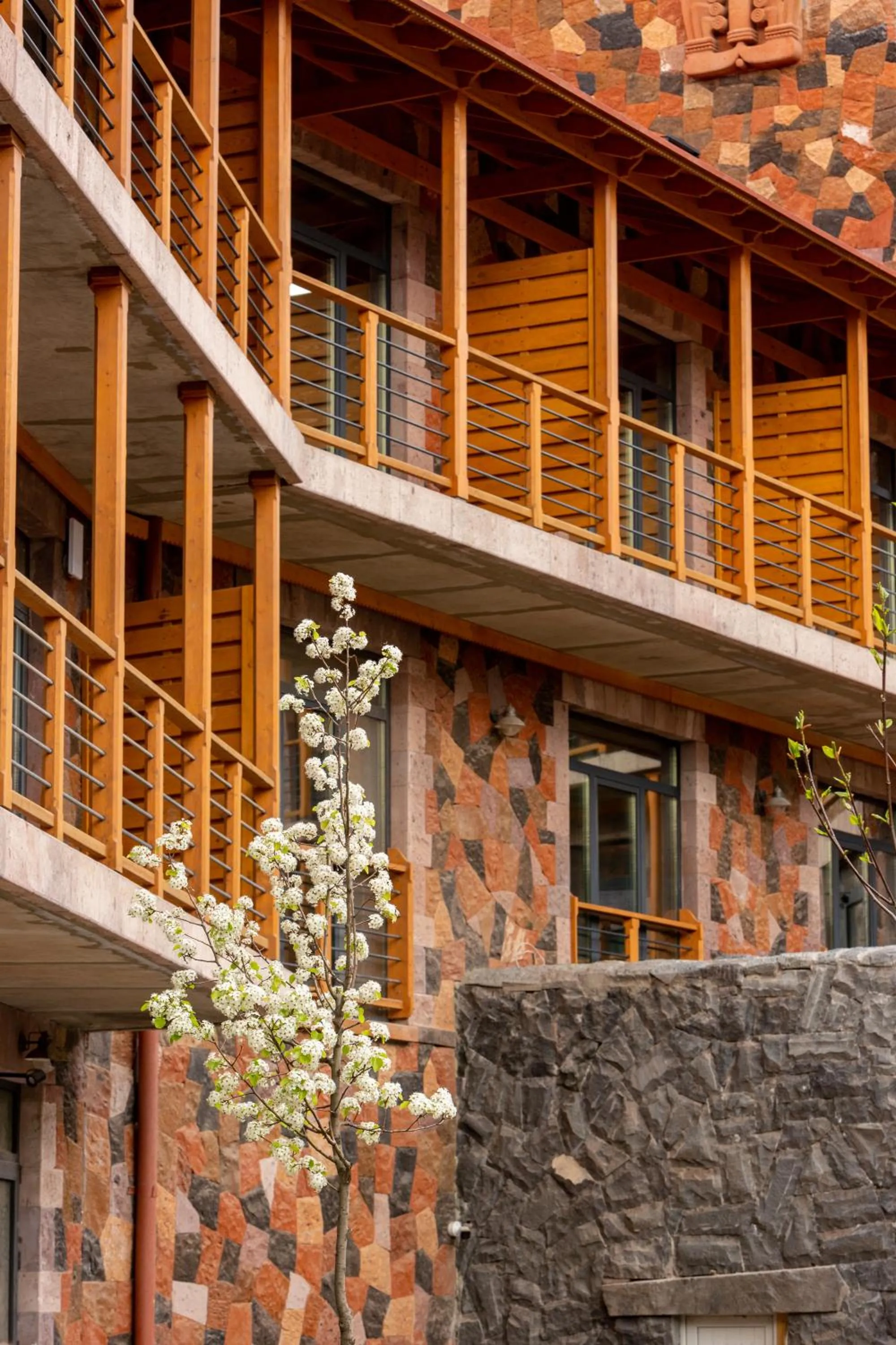 Facade/entrance in Red Bridge Yerevan
