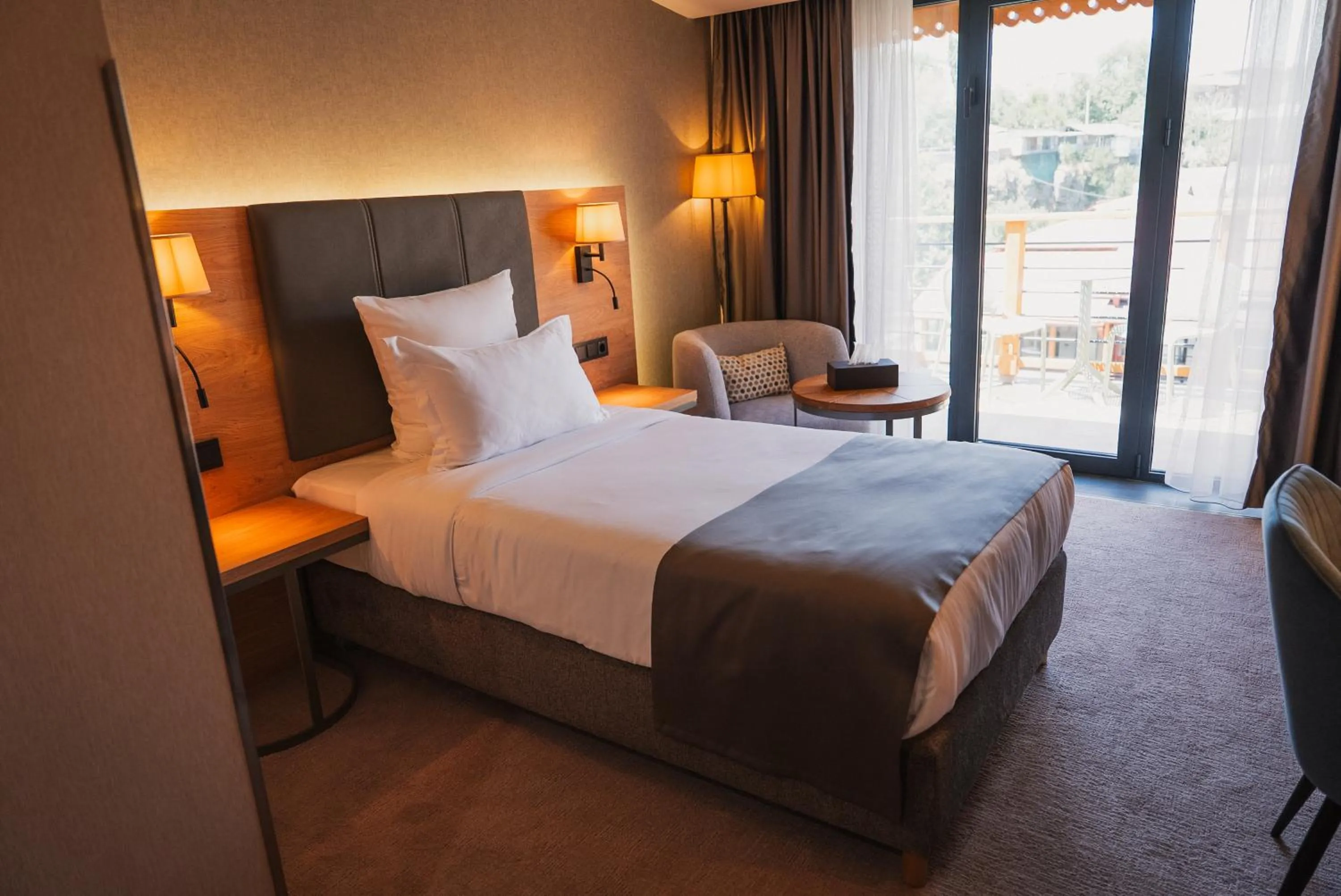 Bedroom, Bed in Red Bridge Yerevan