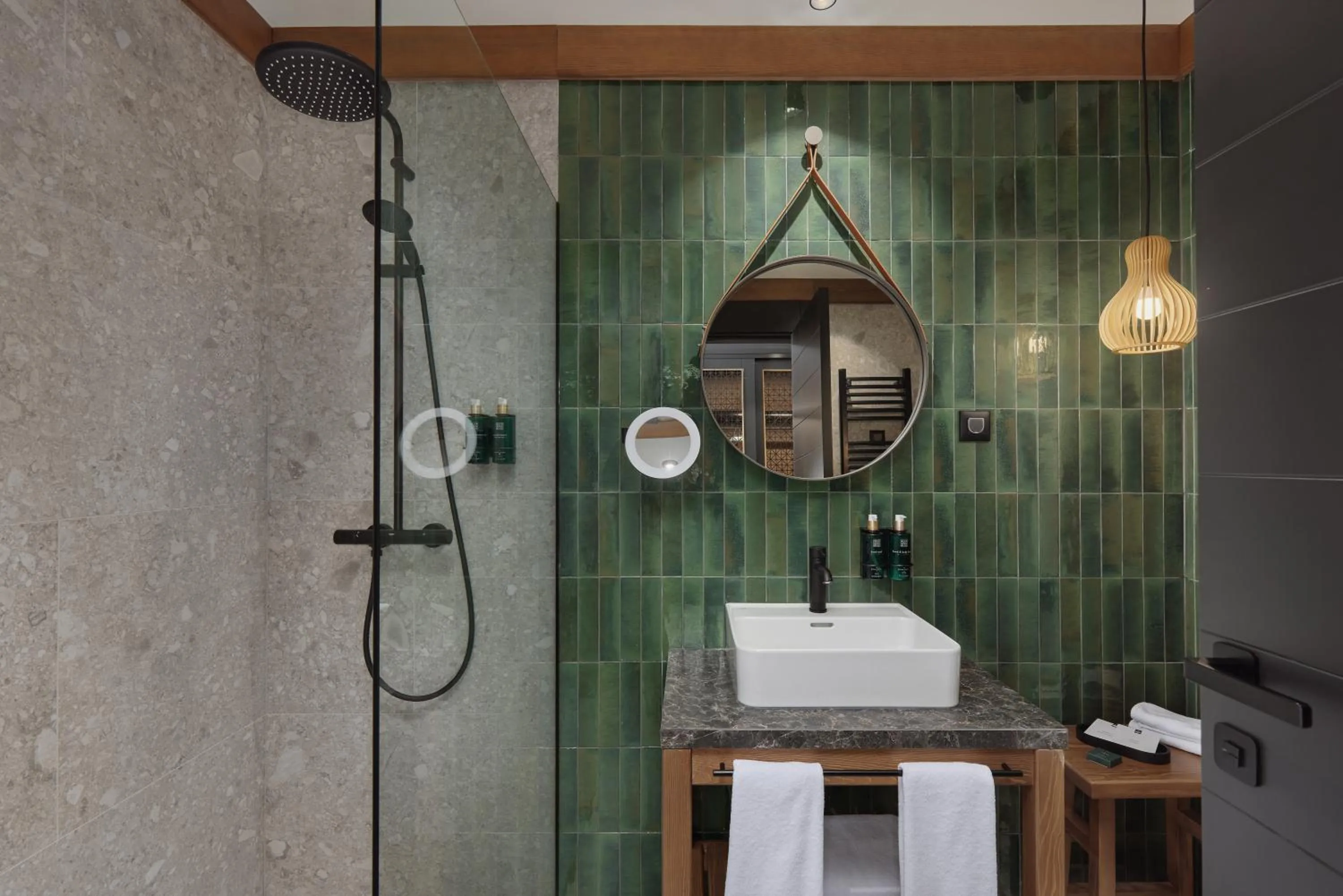 Shower in Wulfenia Hotel & Spa