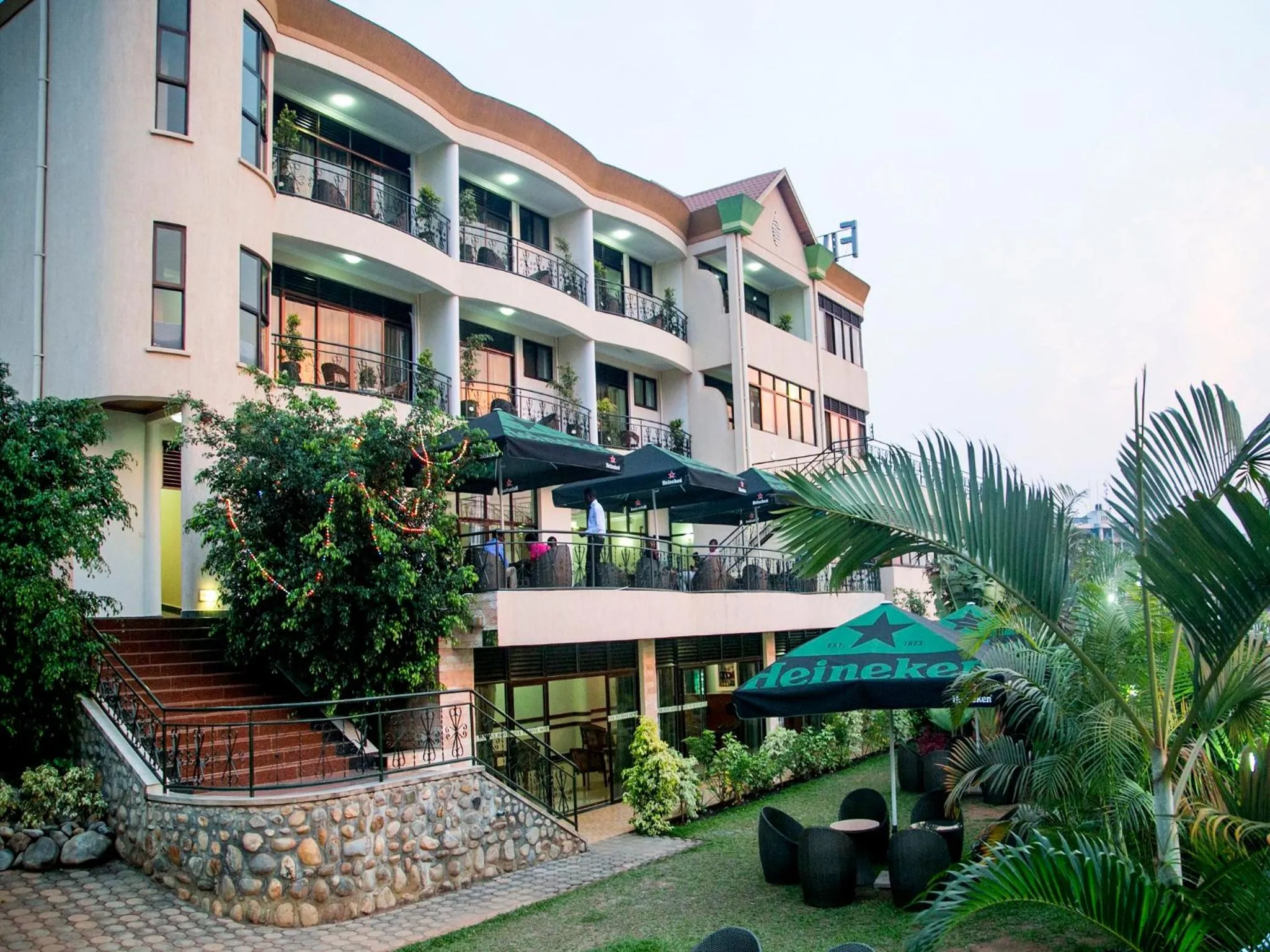 Balcony/Terrace in Five to Five Hotel
