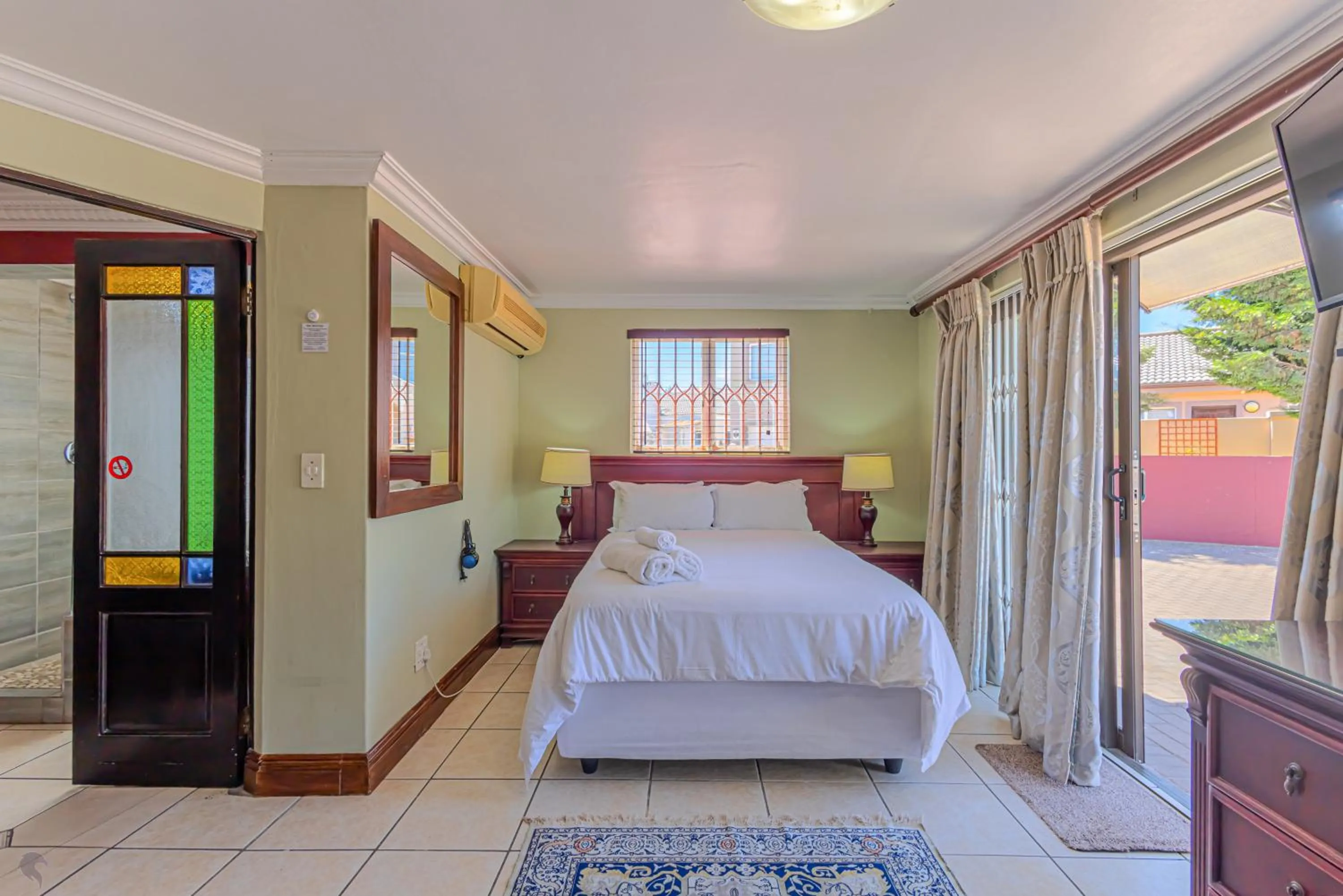 Bed in Holiday Guest House Langebaan