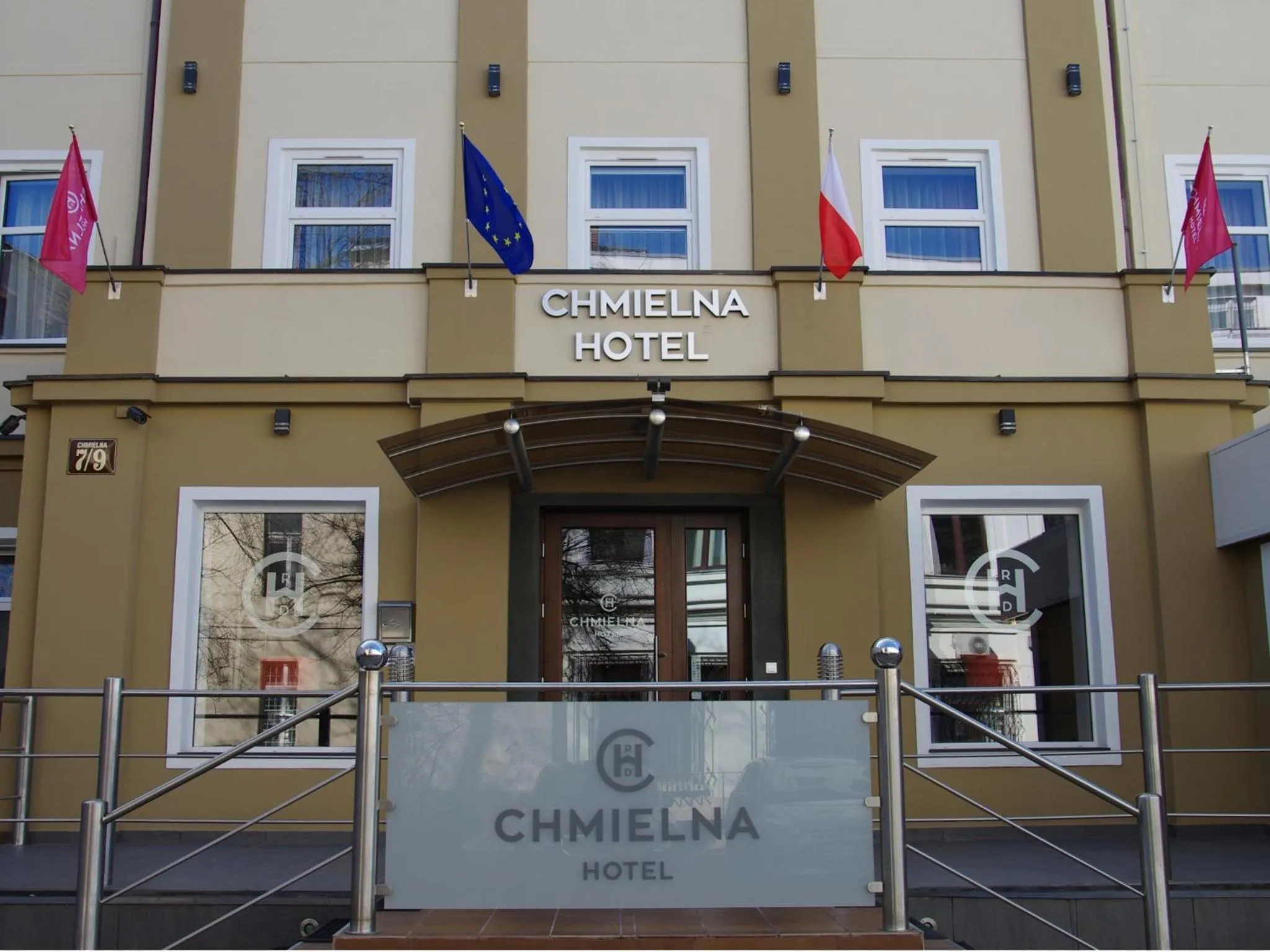 Property building in Hotel Chmielna Warsaw