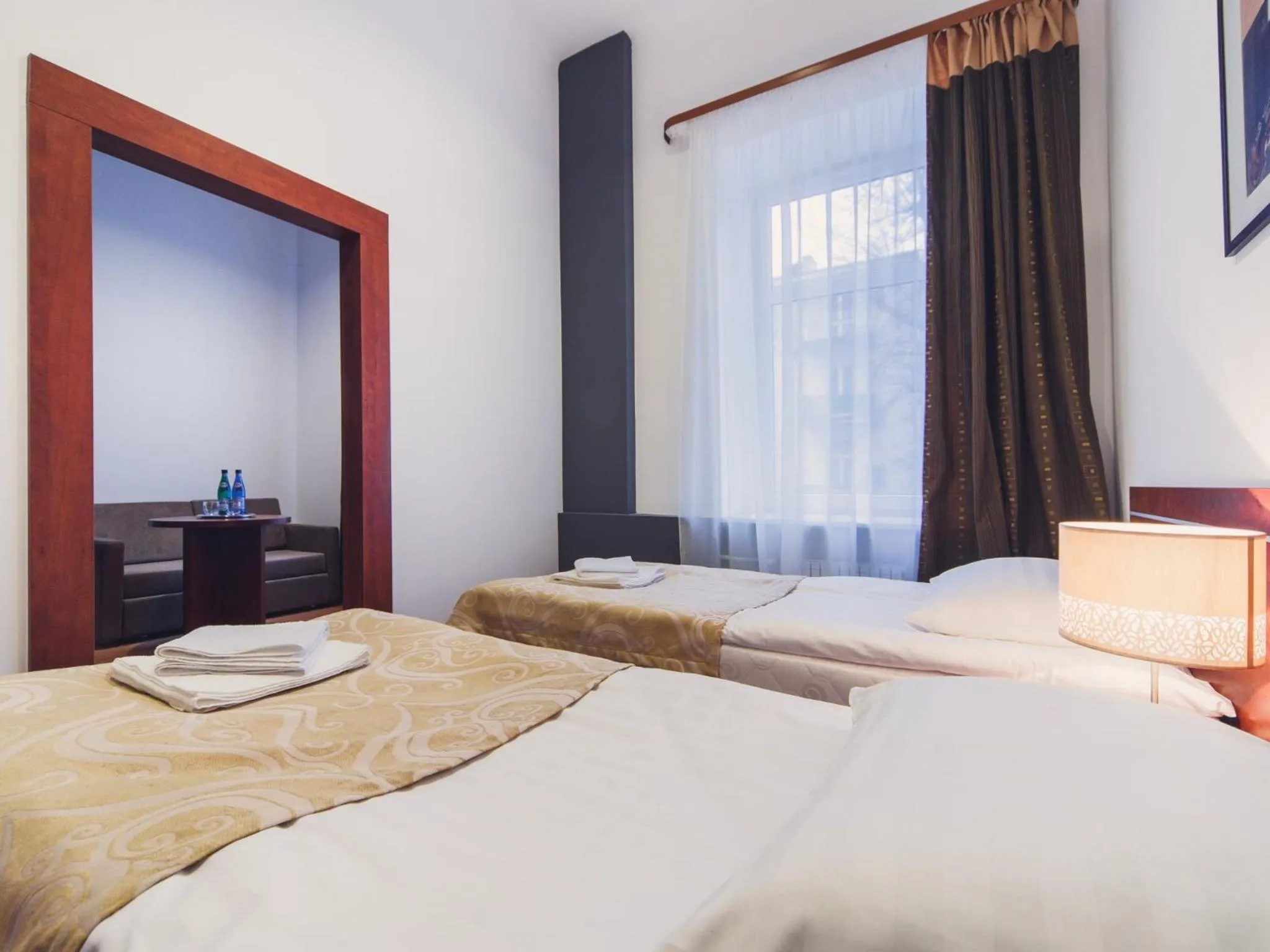 Bedroom, Bed in Hotel Chmielna Warsaw