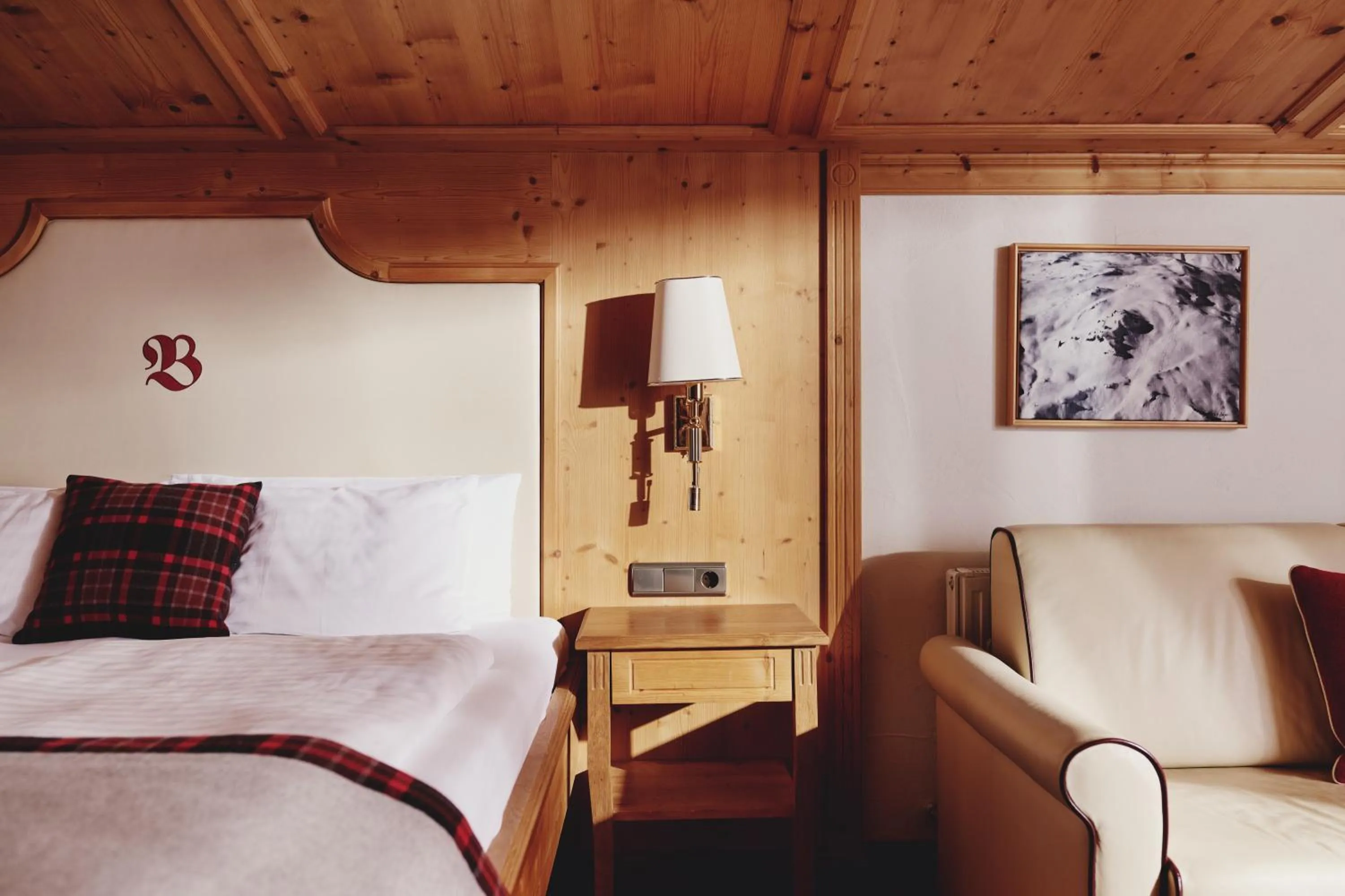 Photo of the whole room, Bed in Burg Hotel Oberlech