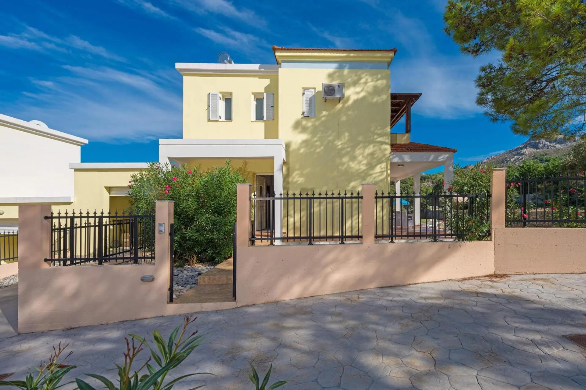 Property building in Seven Springs Villas