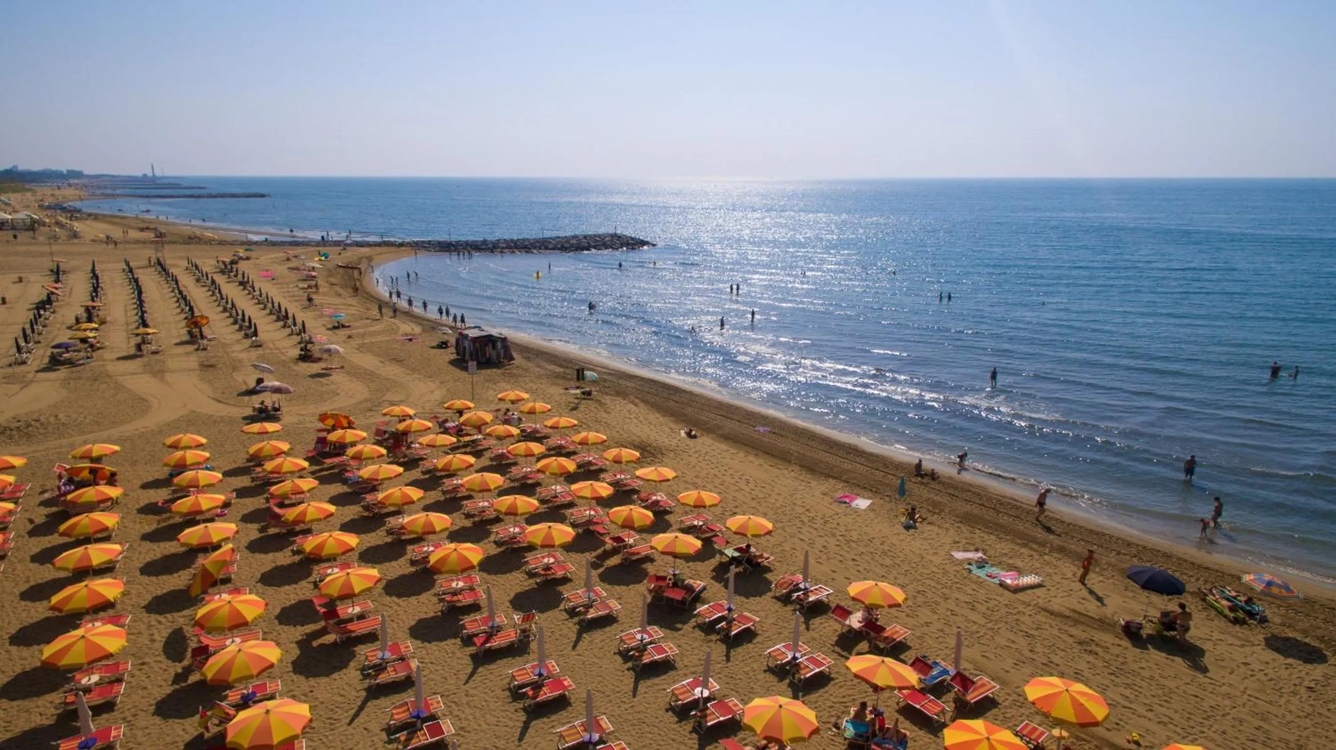 Beach in Hotel Cavallino Bianco