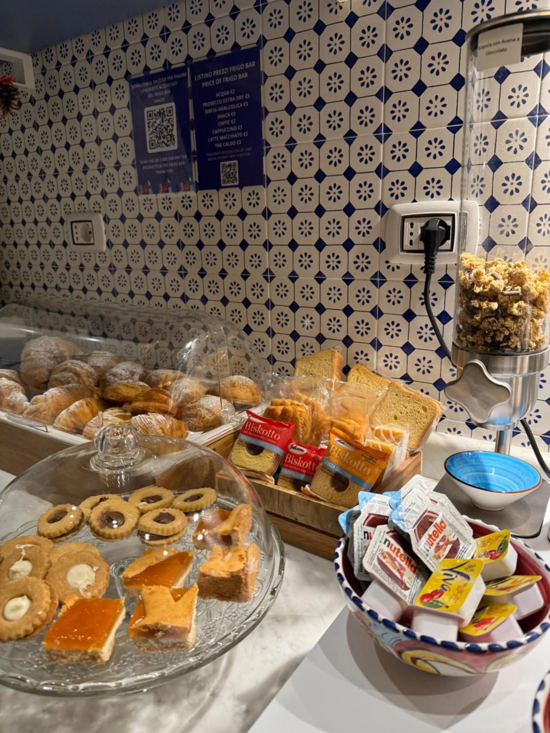 Breakfast in Palazzo Dogana Room&Suite