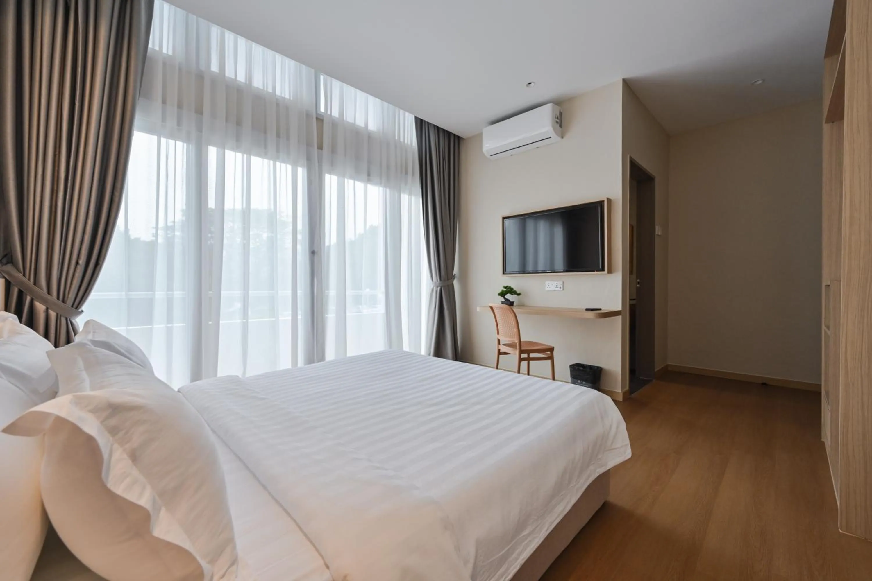 TV and multimedia, Bed in Simple Sanctuary Tanjung Tokong