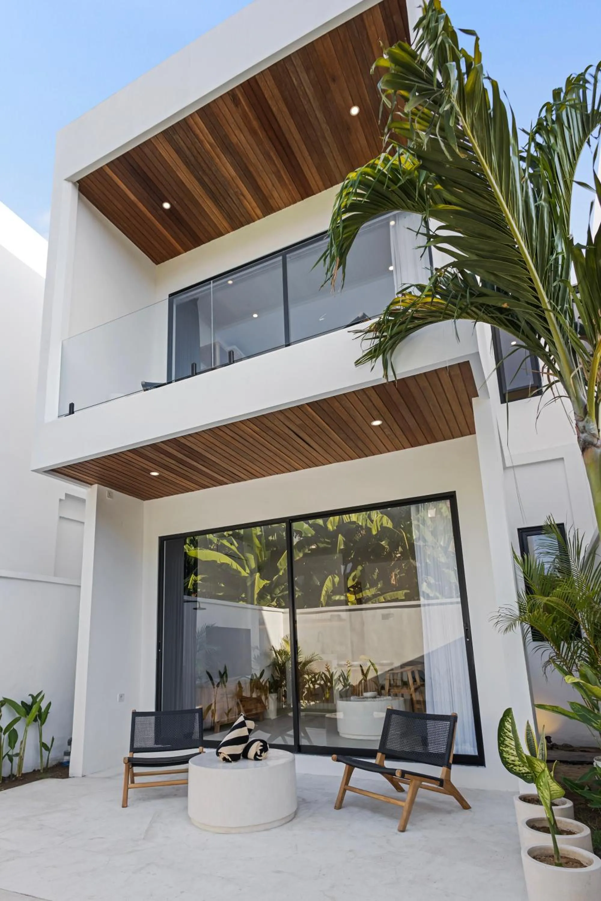 White Residence - Art & Boutique Villas