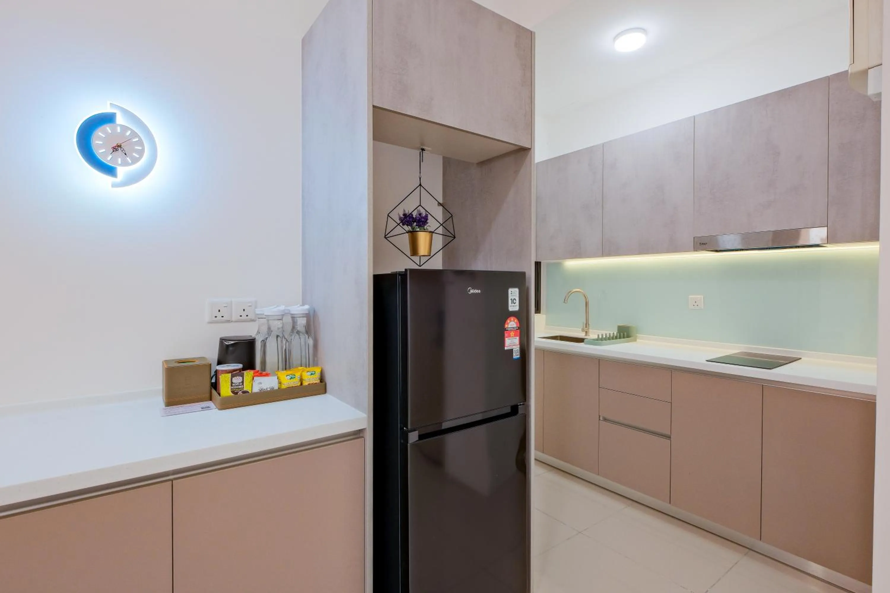 Coffee/tea facilities in G Residence Sky Suite