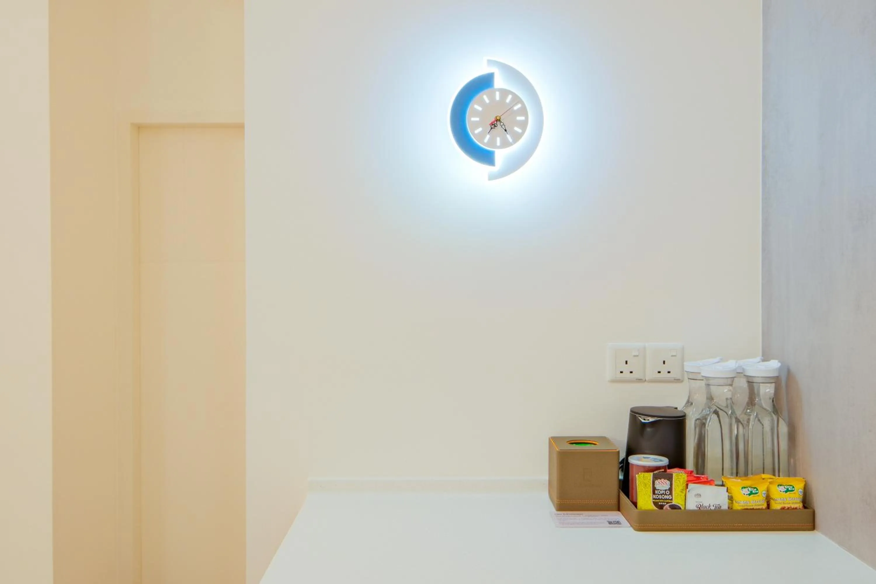 Coffee/tea facilities in G Residence Sky Suite