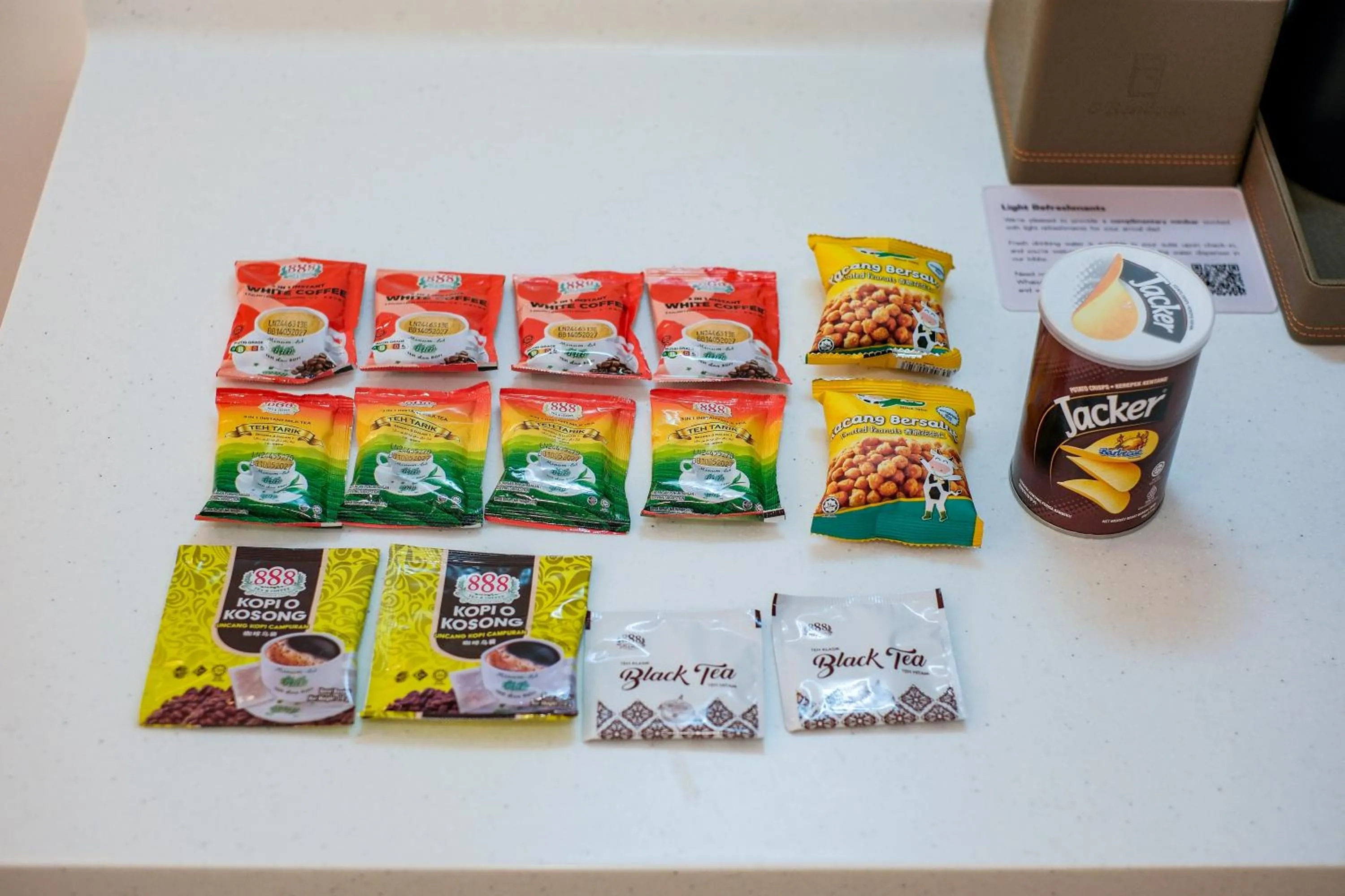 Food and drinks in G Residence Sky Suite