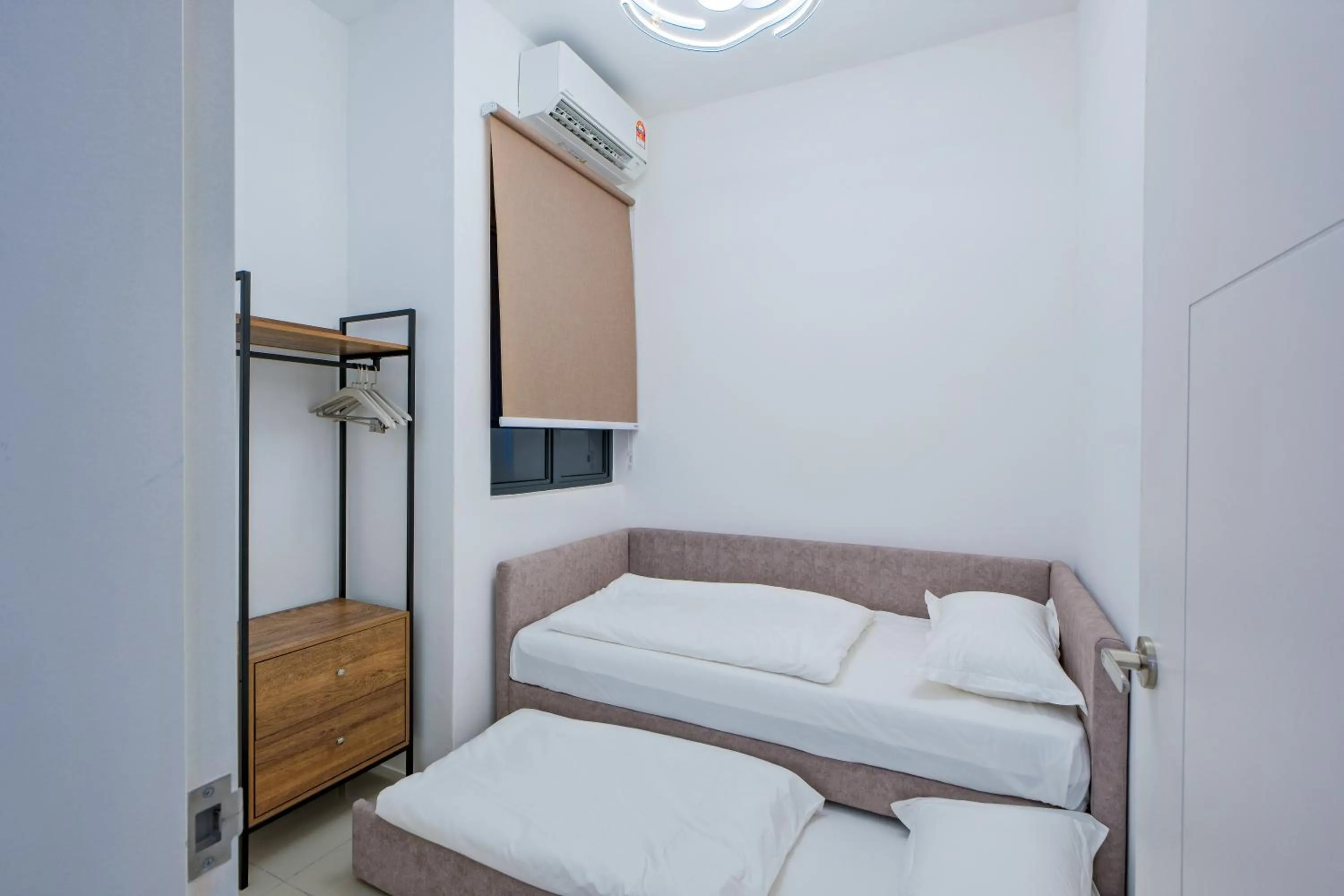 Photo of the whole room, Bed in G Residence Sky Suite