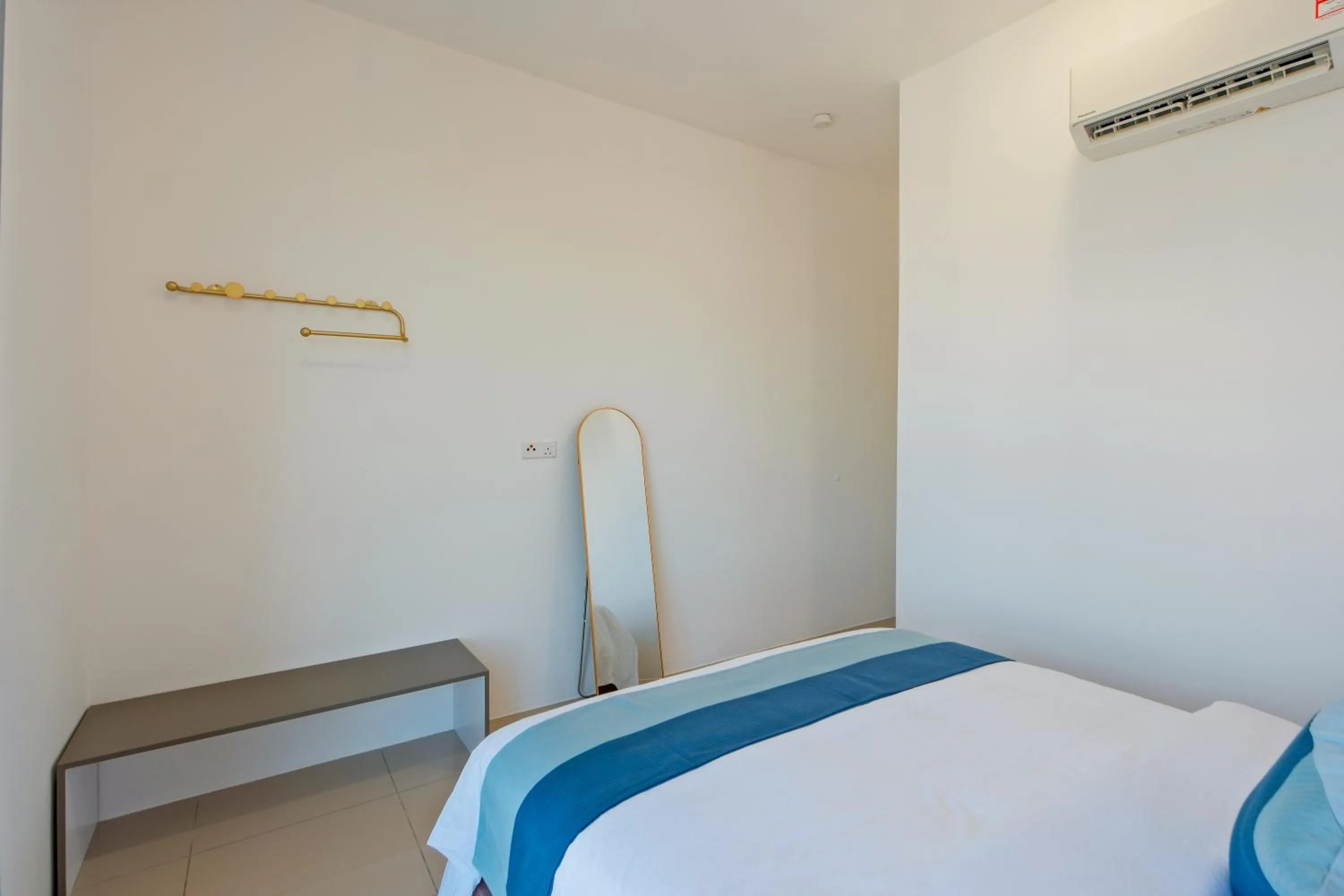 Bedroom, Bed in G Residence Sky Suite