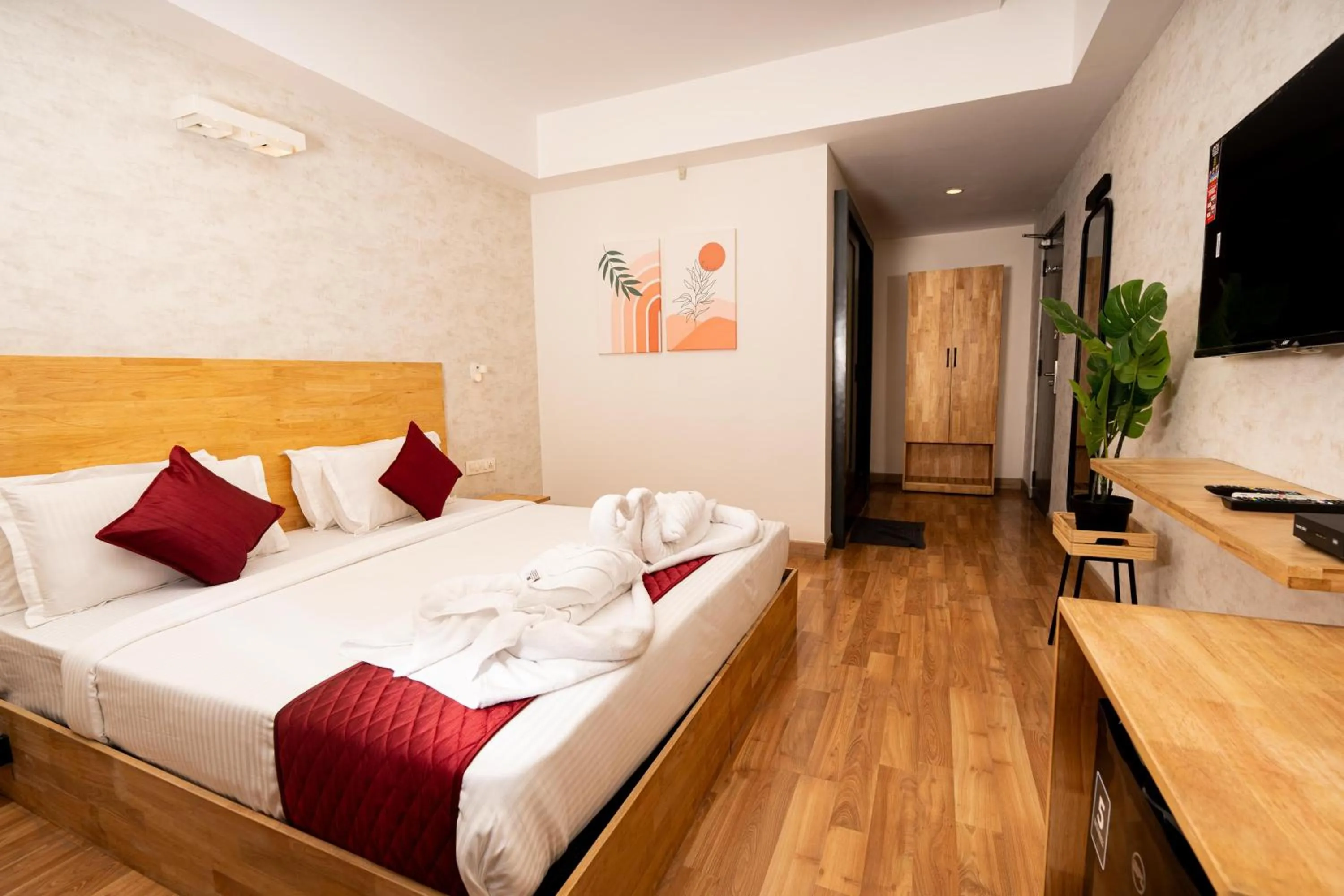 Bed in Casa Hotel, Jubilee Hills