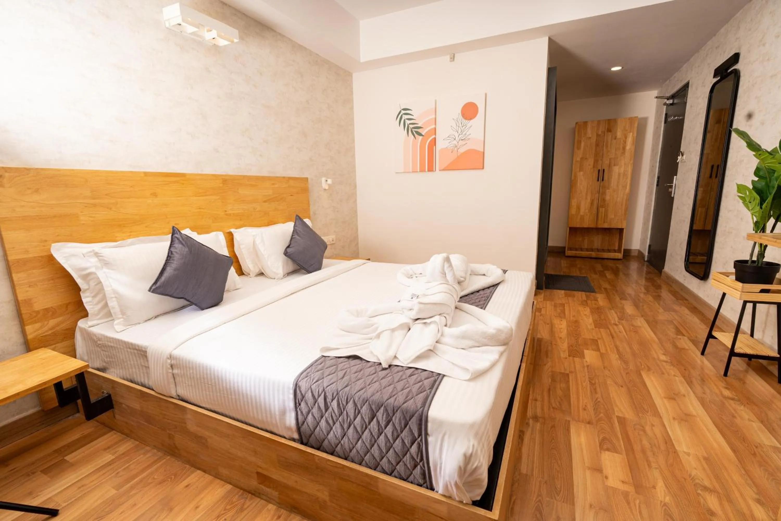 Bed in Casa Hotel, Jubilee Hills