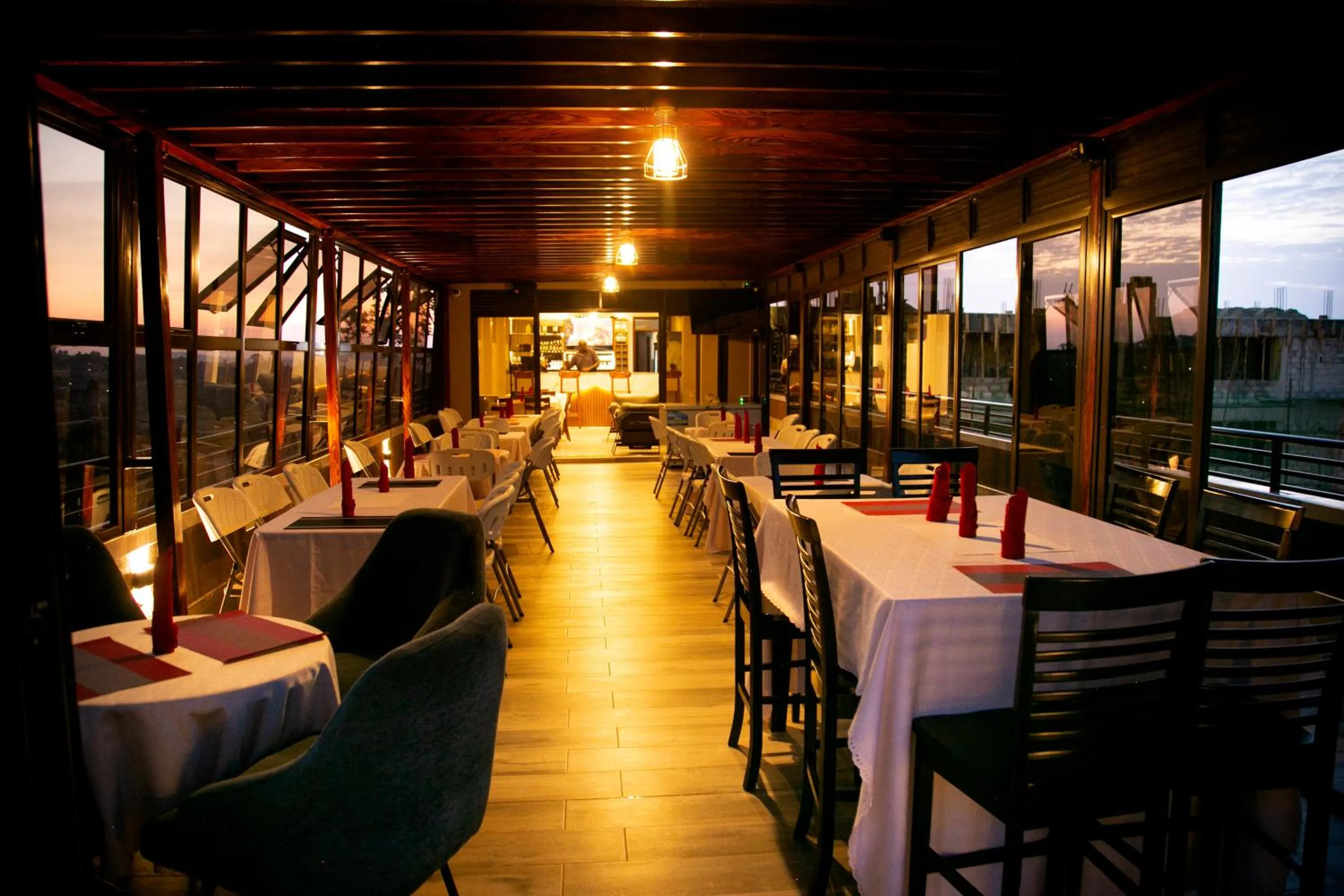 Restaurant/places to eat in Kaloni Hotels
