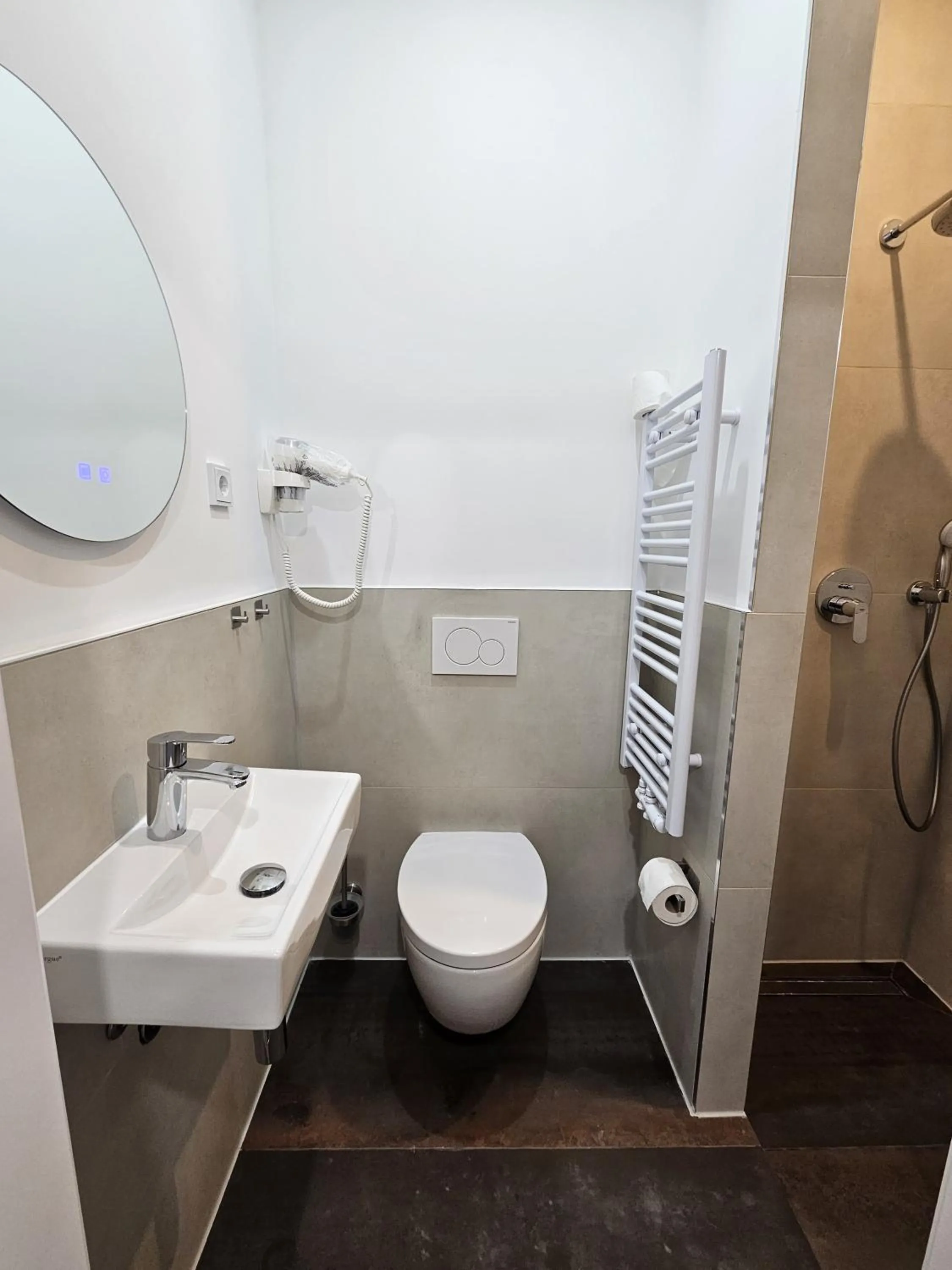 ApartHotel Slumber 24h Self Check in