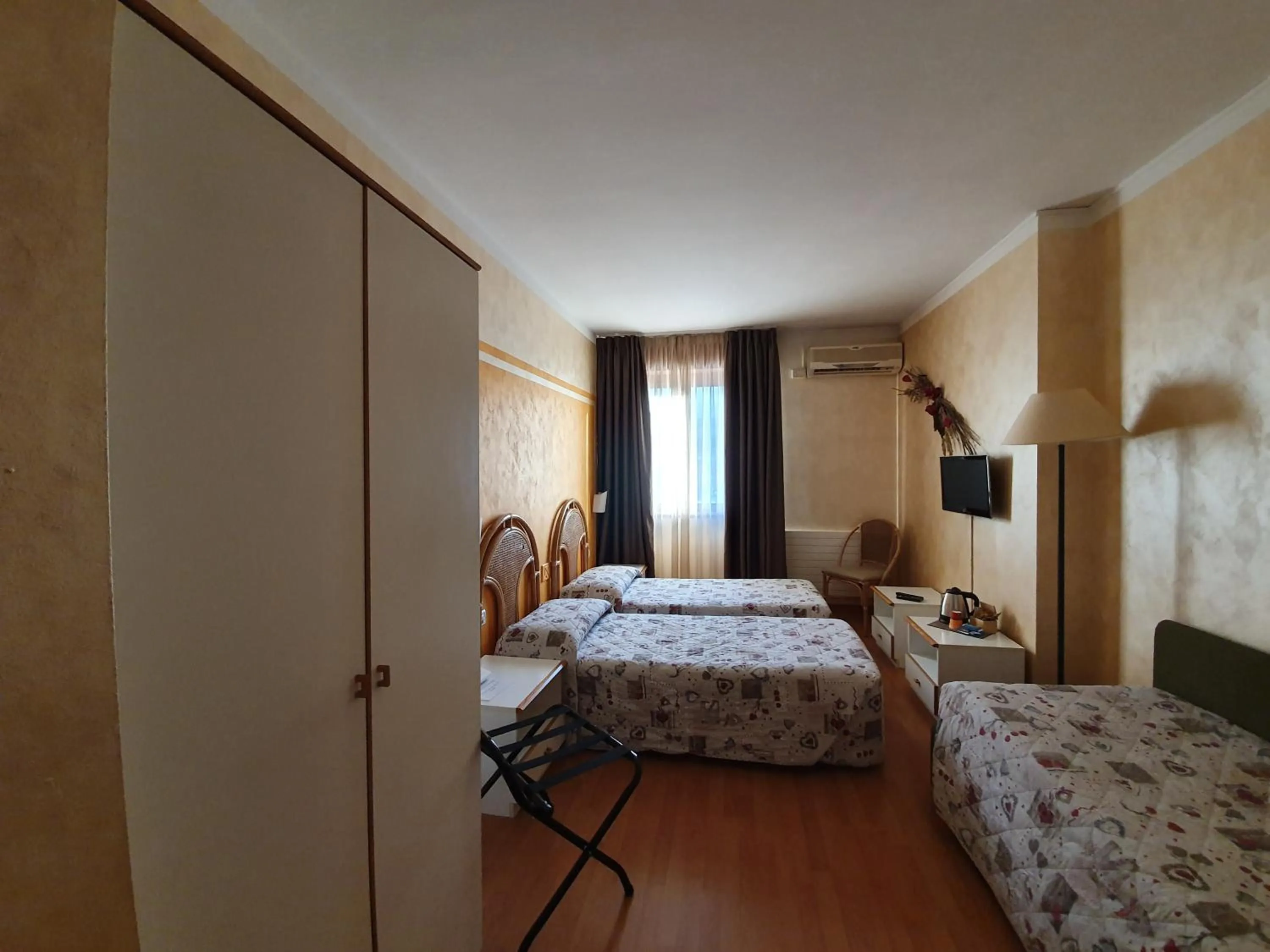 Bed in Hotel Le Pageot