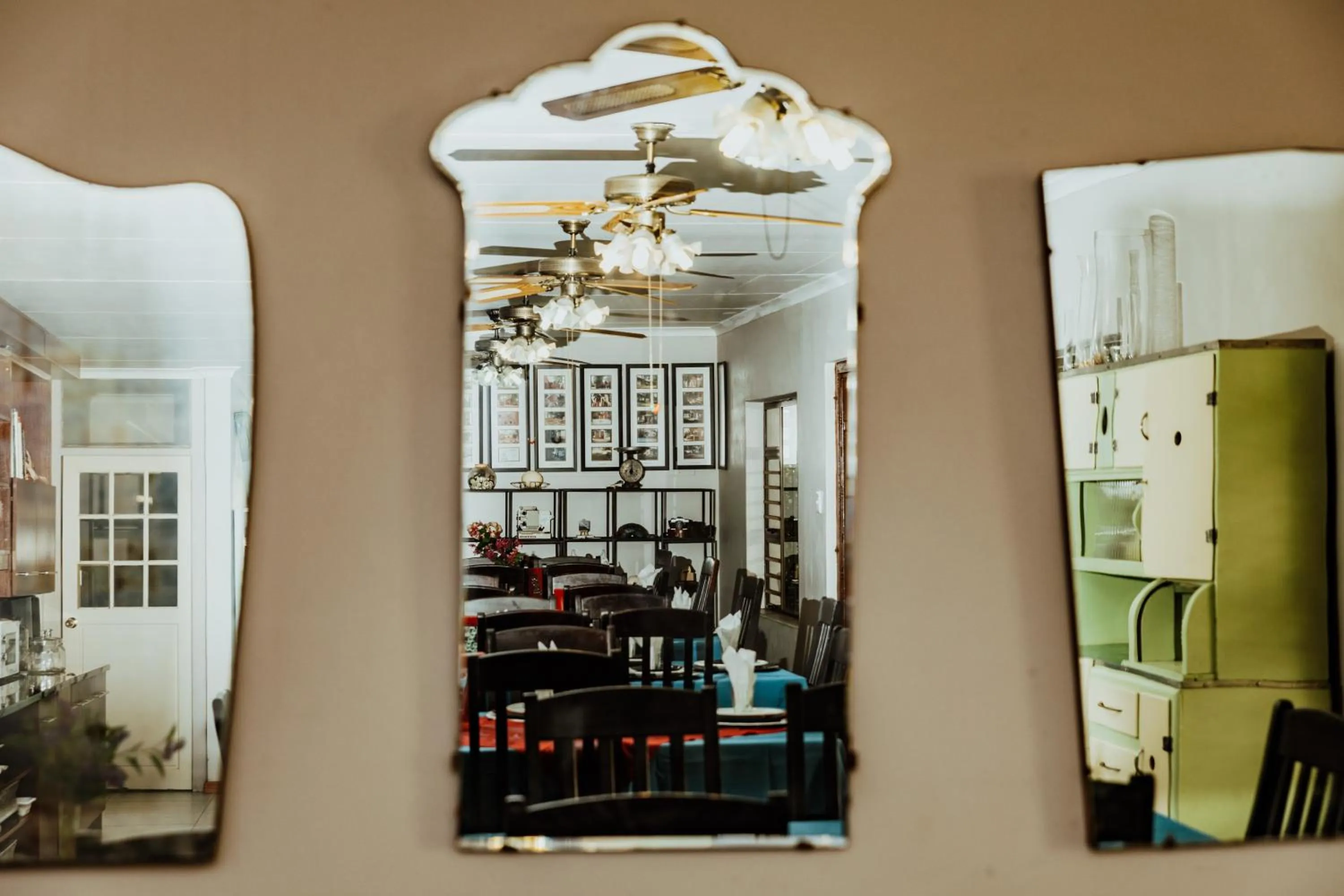 Dining area in Ons Dorpshuis Guesthouse