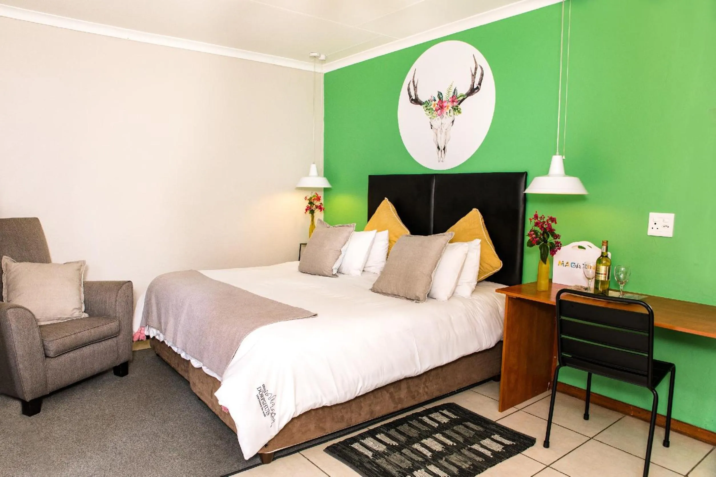 air conditioner, Bed in Ons Dorpshuis Guesthouse