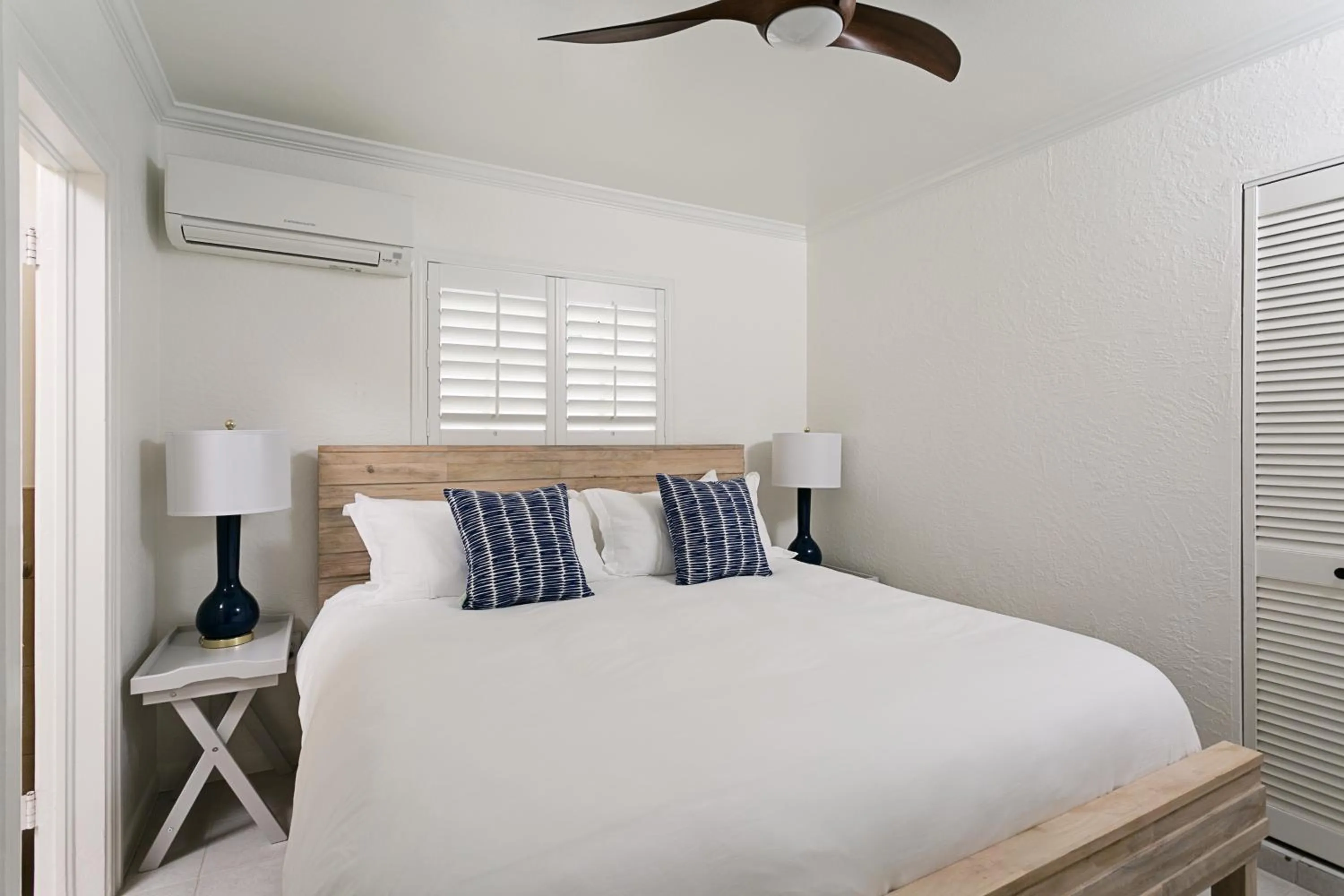 Bed in Inn on the Beach