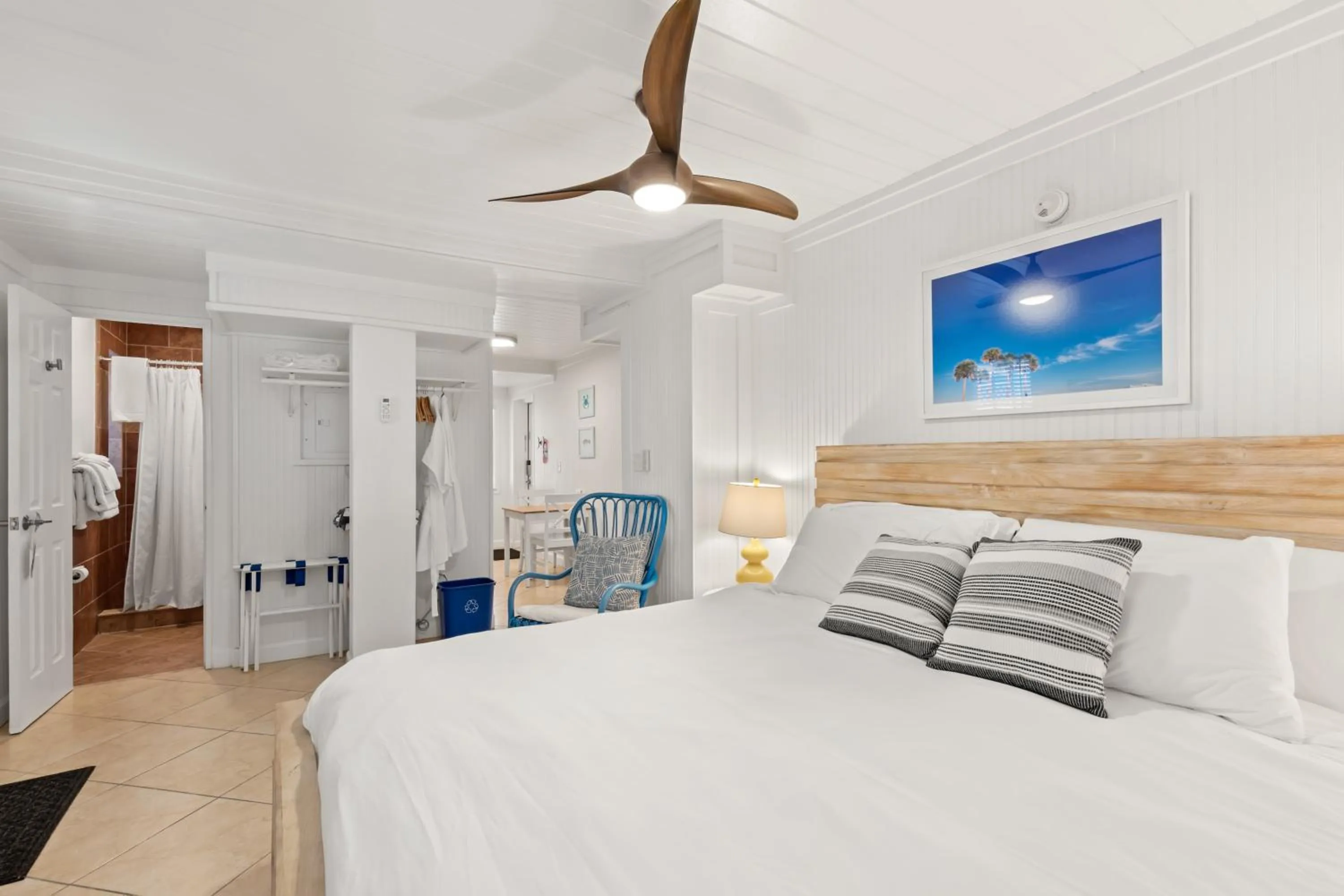 Bed in Inn on the Beach