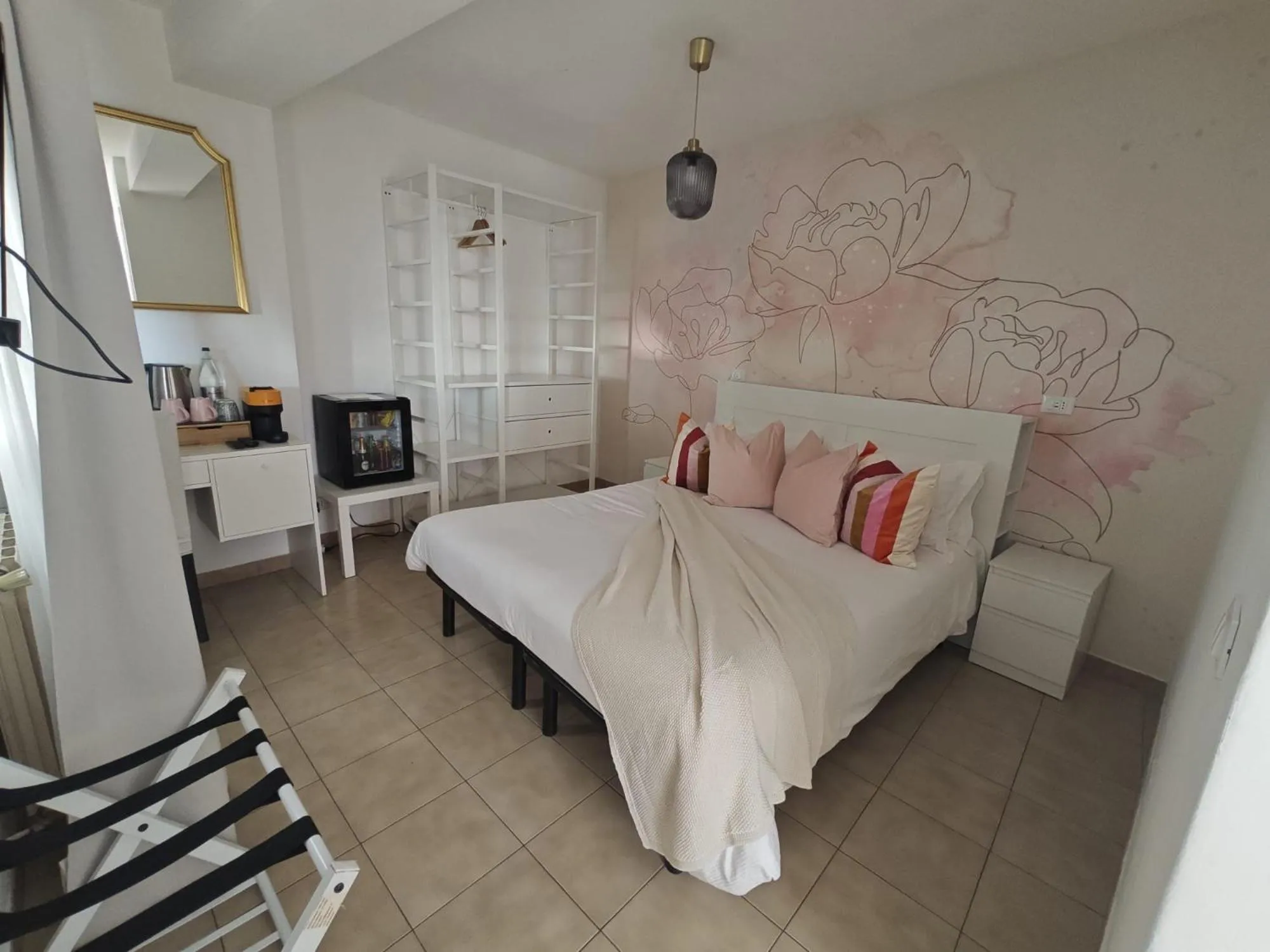 Photo of the whole room, Bed in Villa Greta Hotel Rooms & Suites