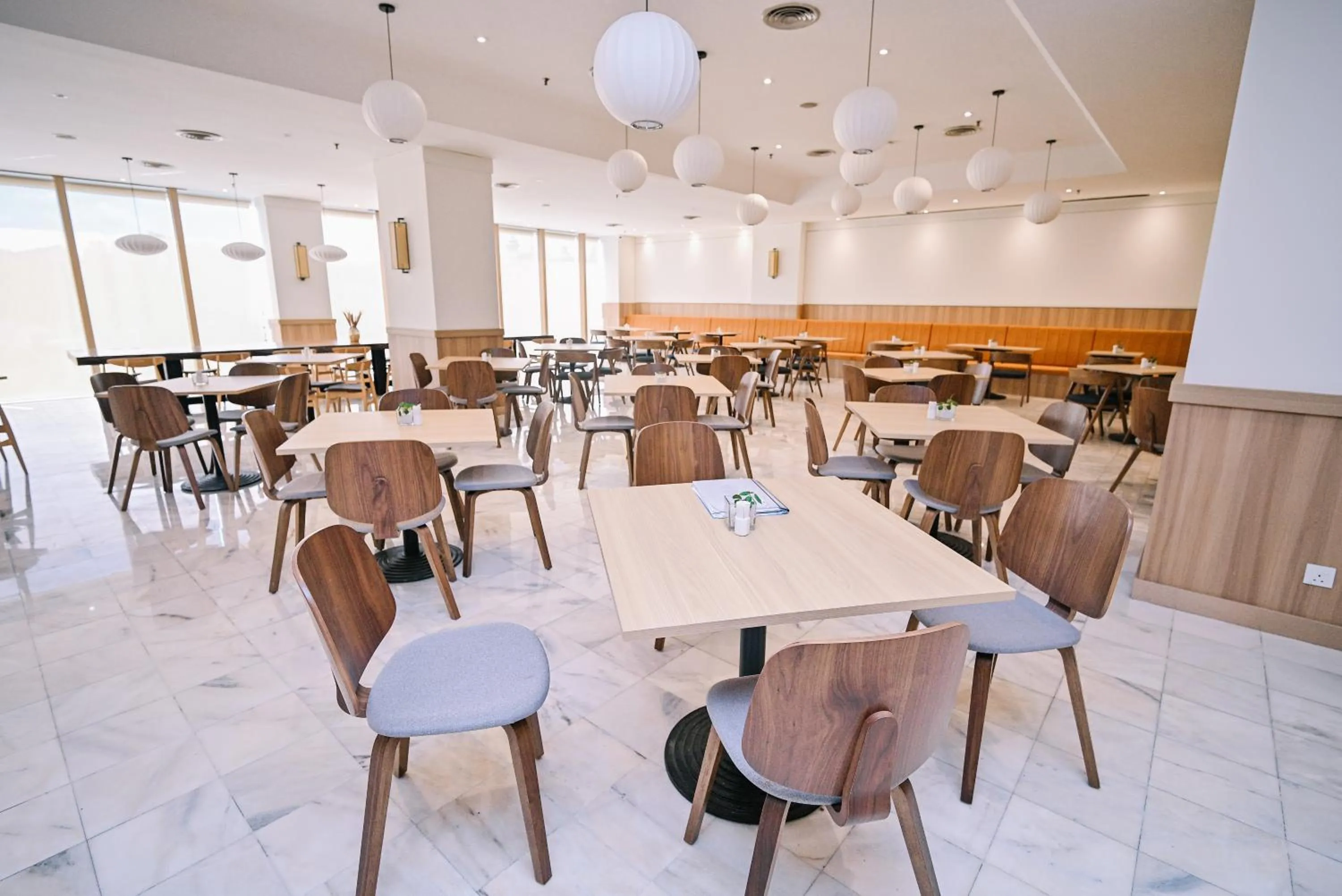 Restaurant/places to eat in Kingston Hotel 10 - Bukit Jalil