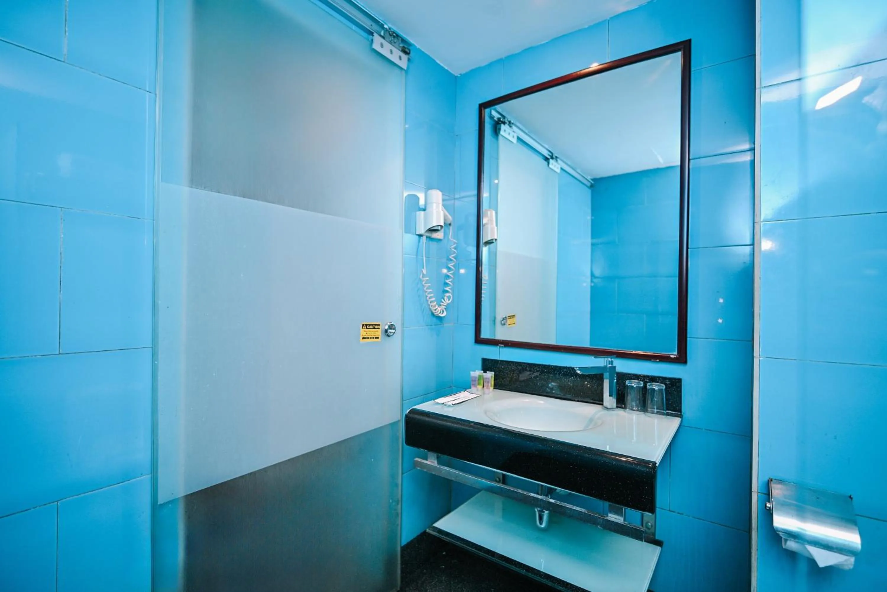 Shower in Kingston Hotel 10 - Bukit Jalil