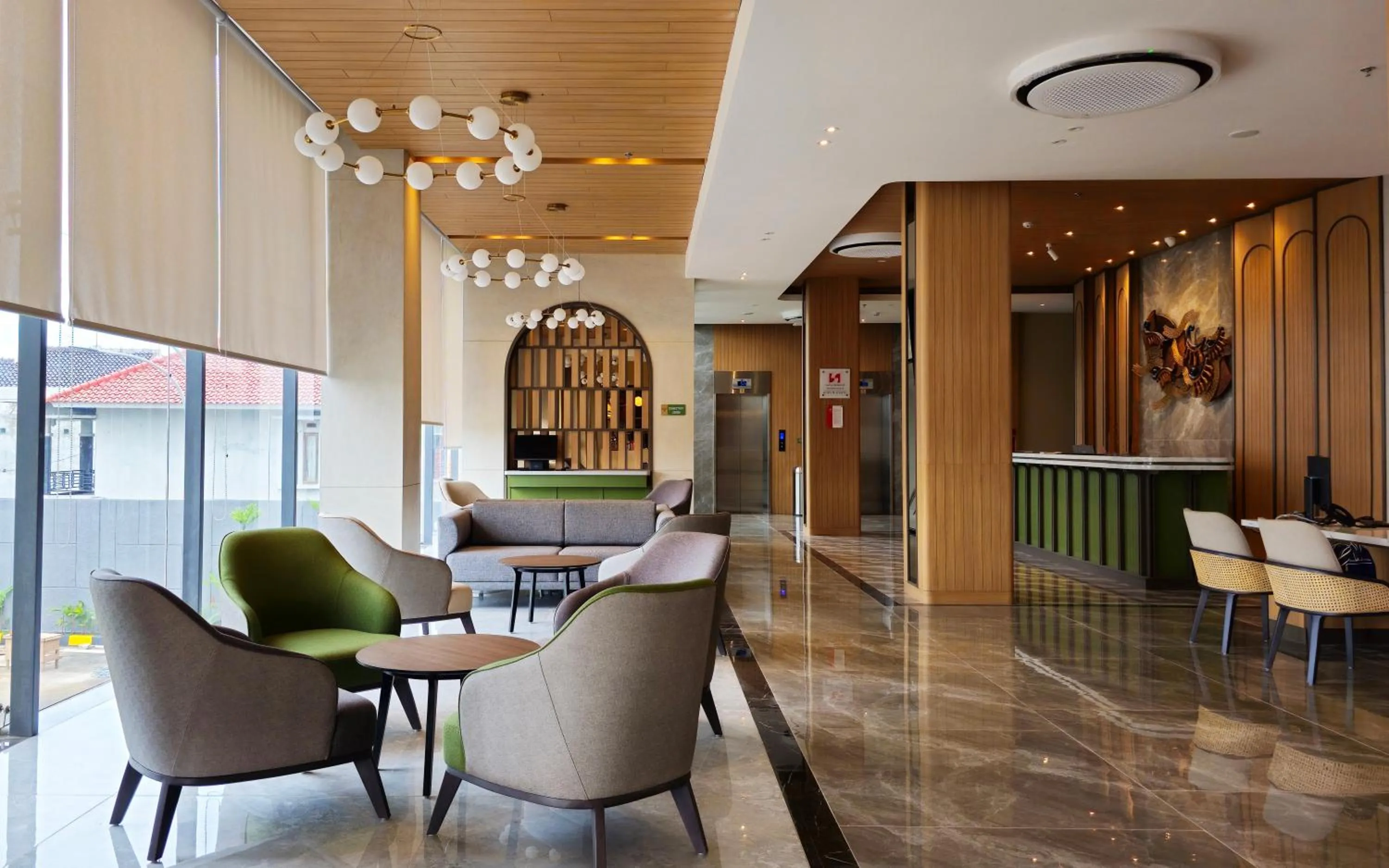 Lobby or reception in Swiss-Belinn Indramayu