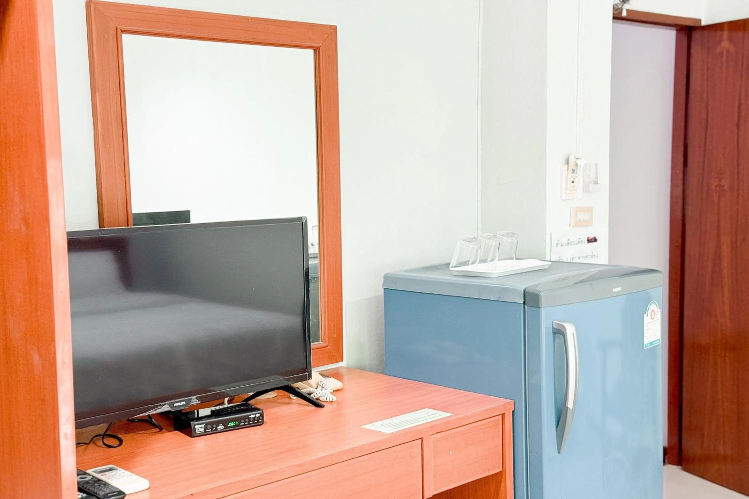 TV and multimedia in Jitrawadee Hotel