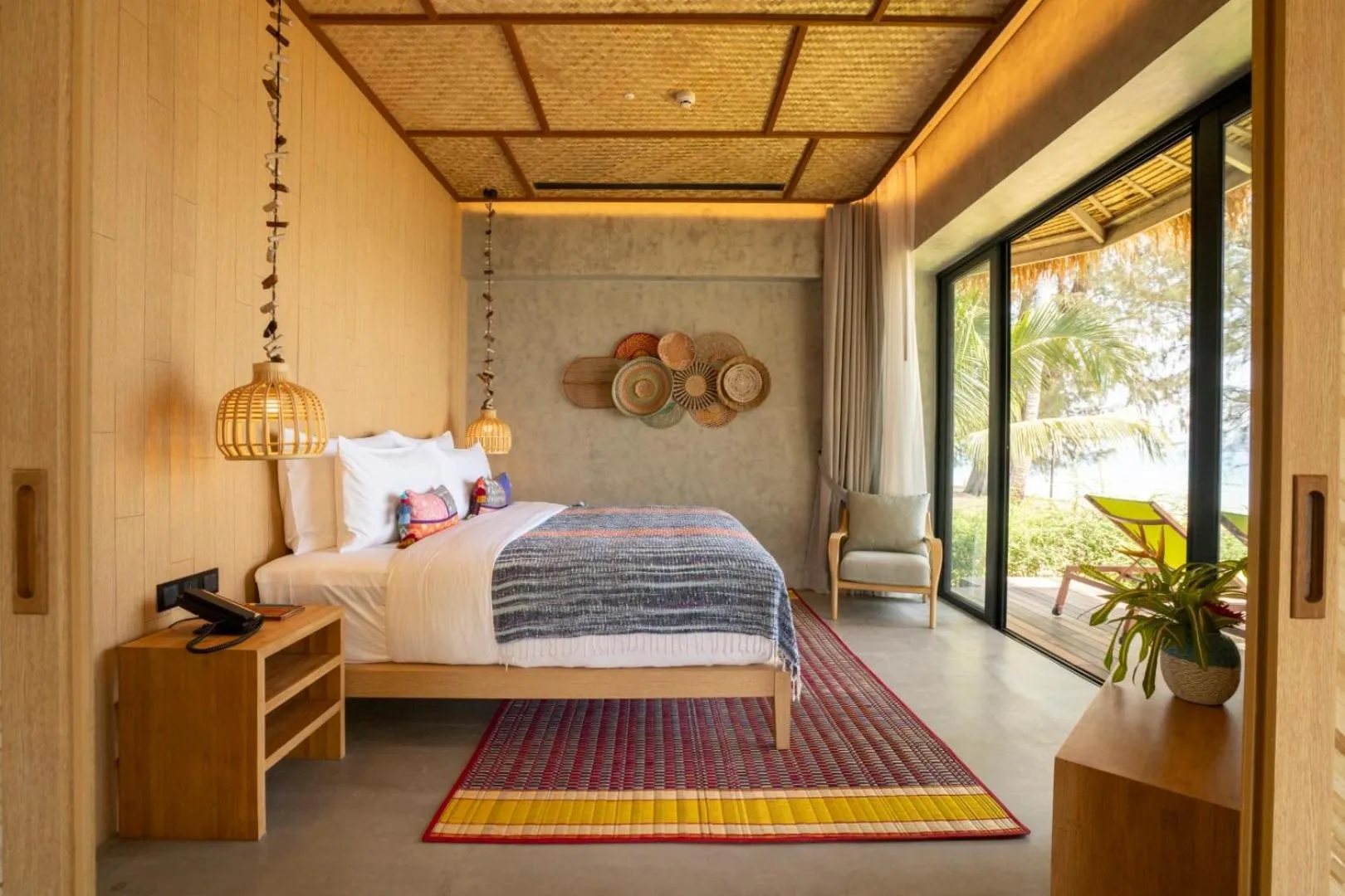 Bedroom, Bed in JATI Koh Russey