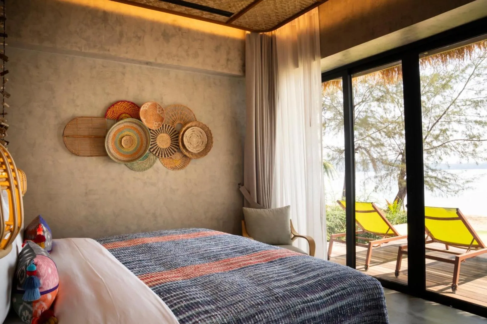 Bed in JATI Koh Russey