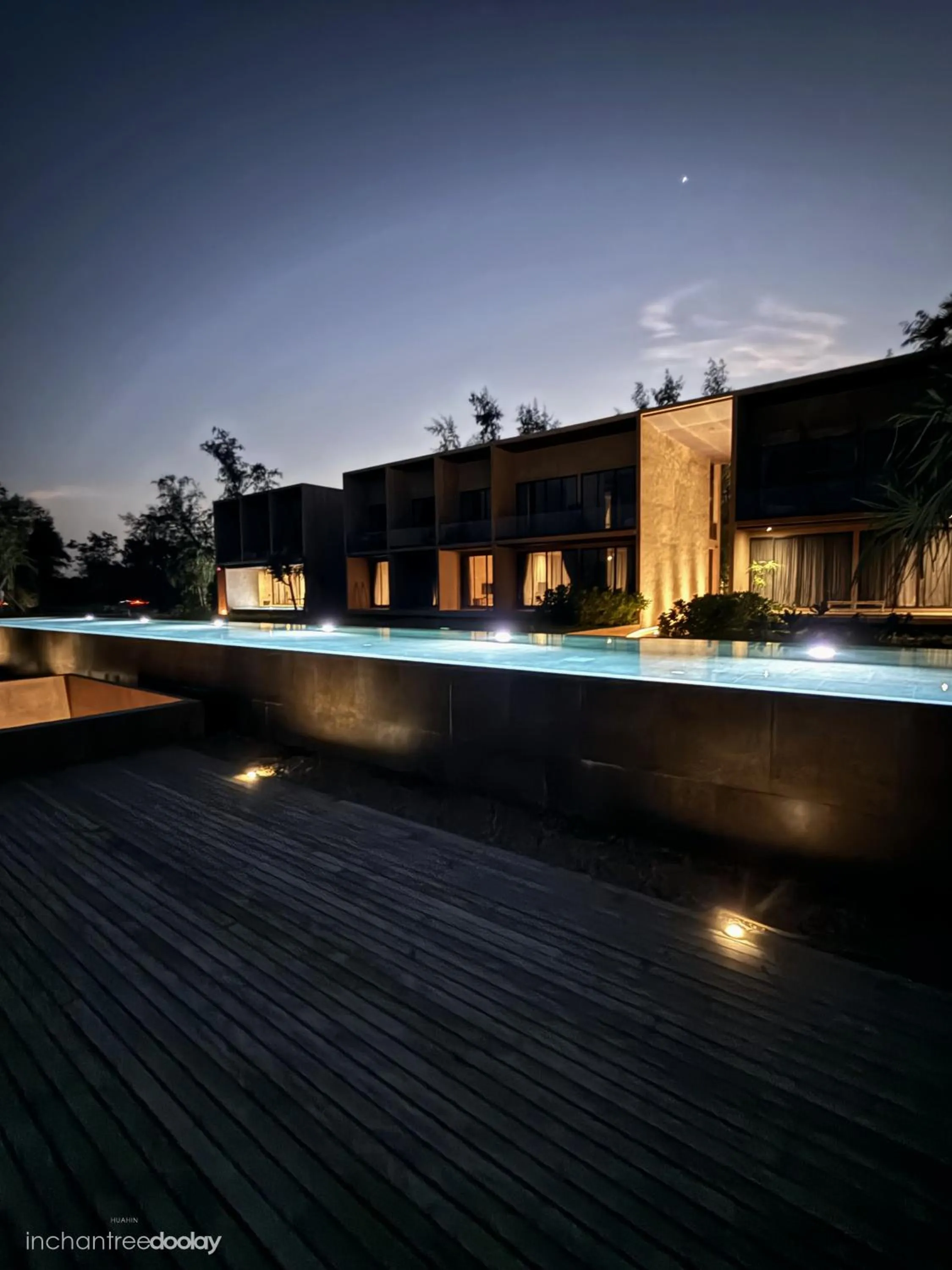 inchantreedoolay huahin