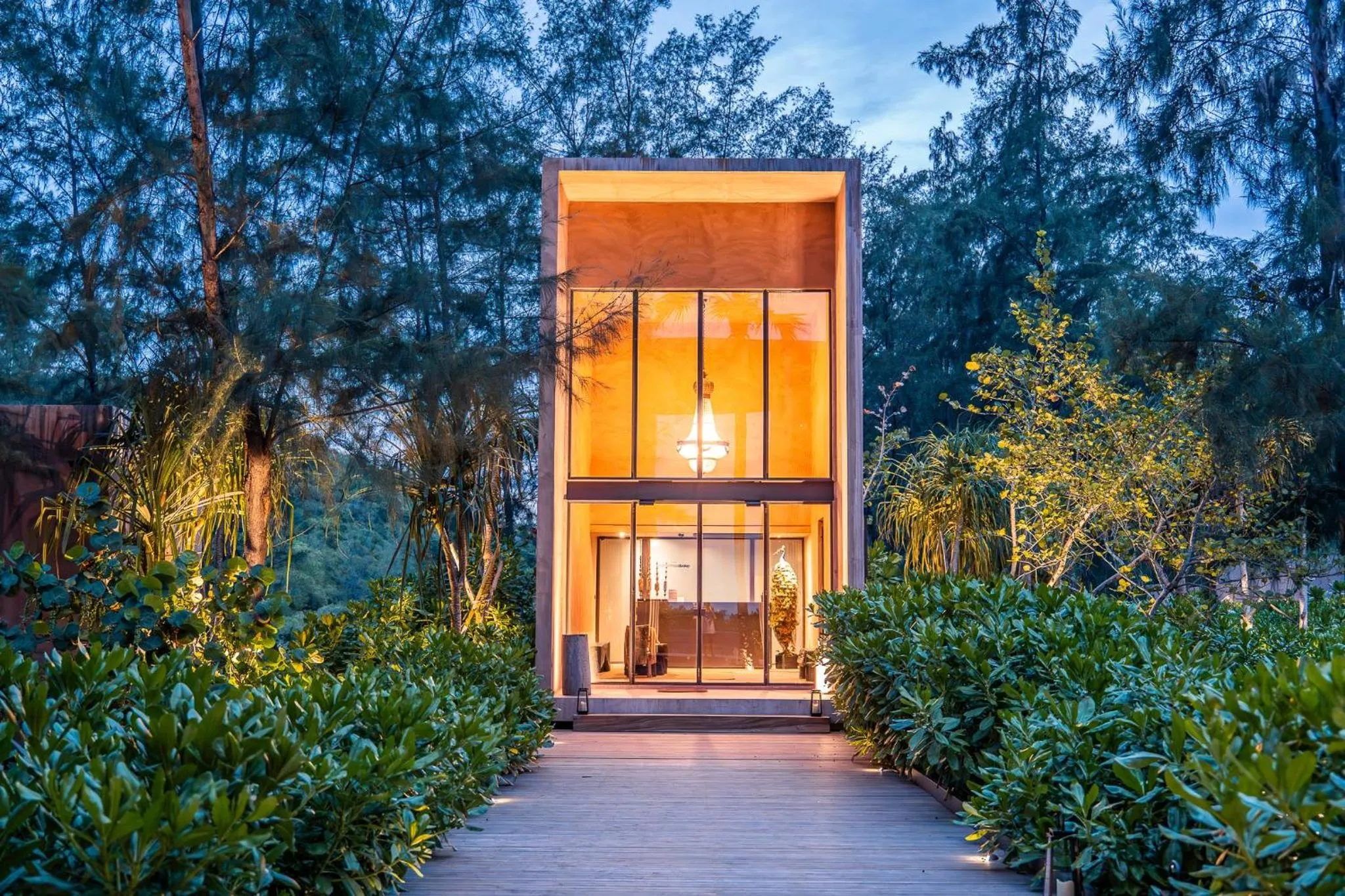 inchantreedoolay huahin