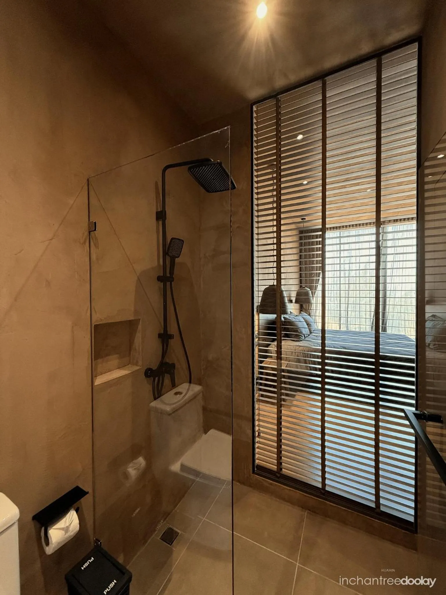 Shower in inchantreedoolay huahin