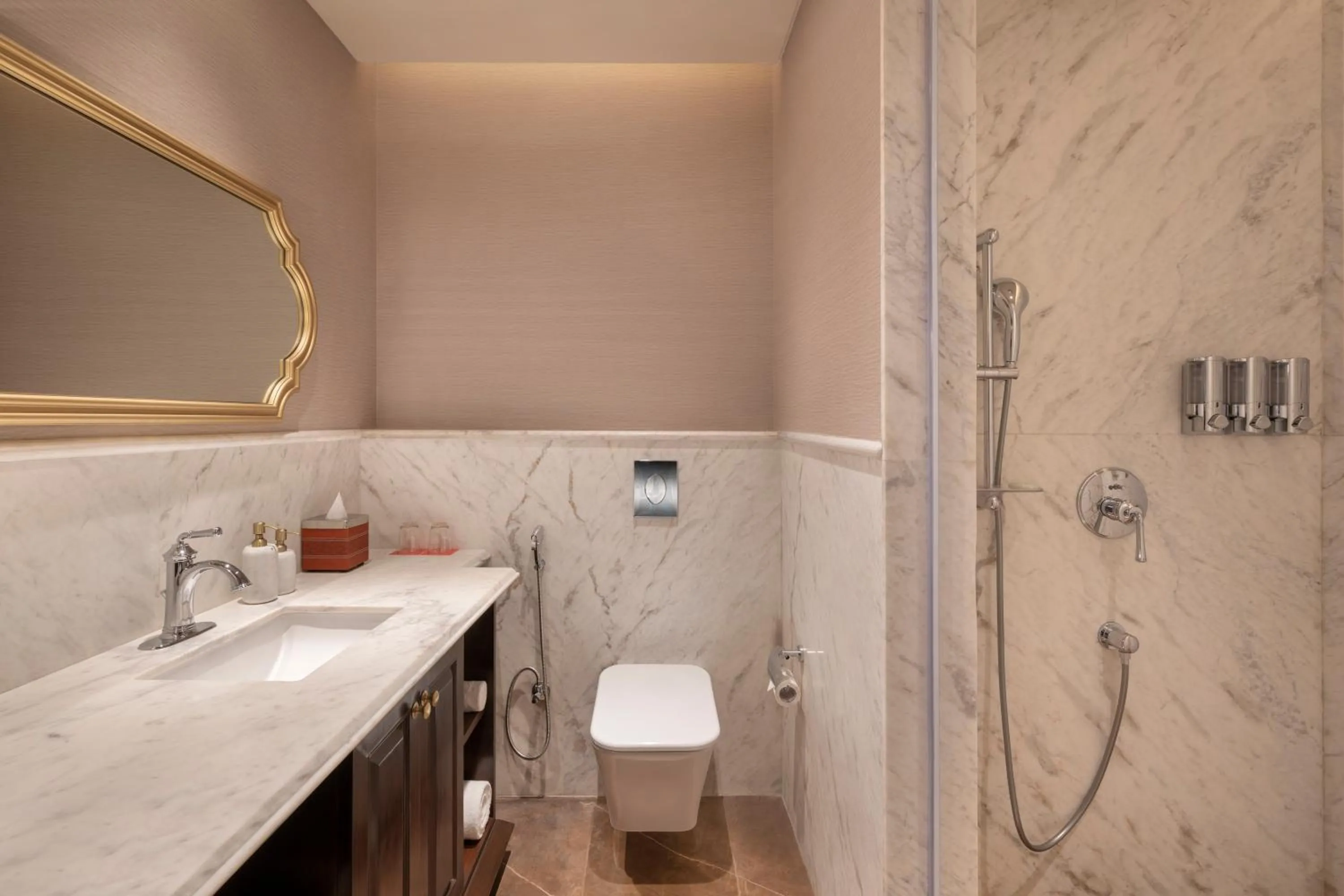 Toilet in Welcomhotel By ITC Hotels, Jabalpur