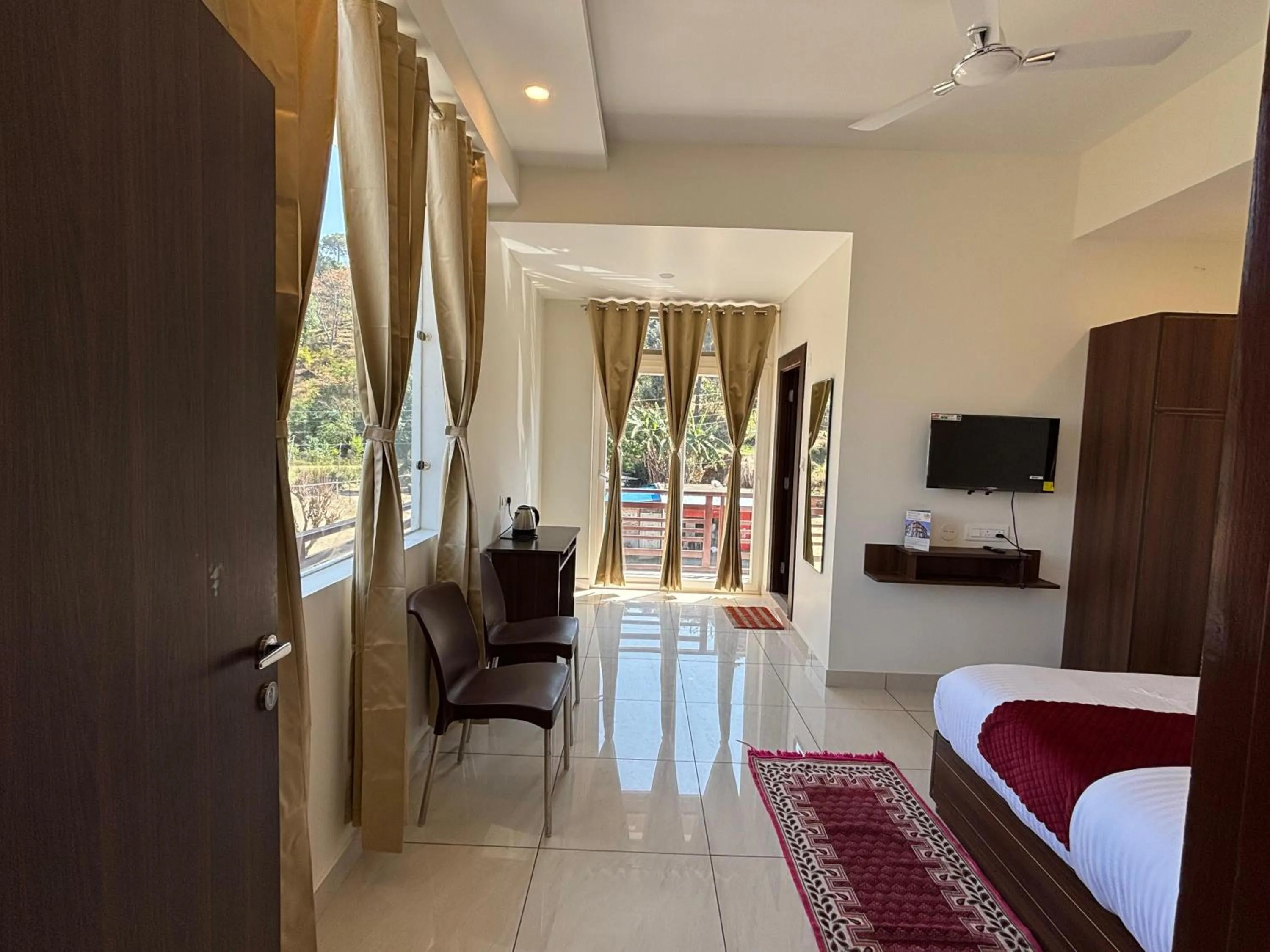 Bed in Hotel Rewalsar Heights