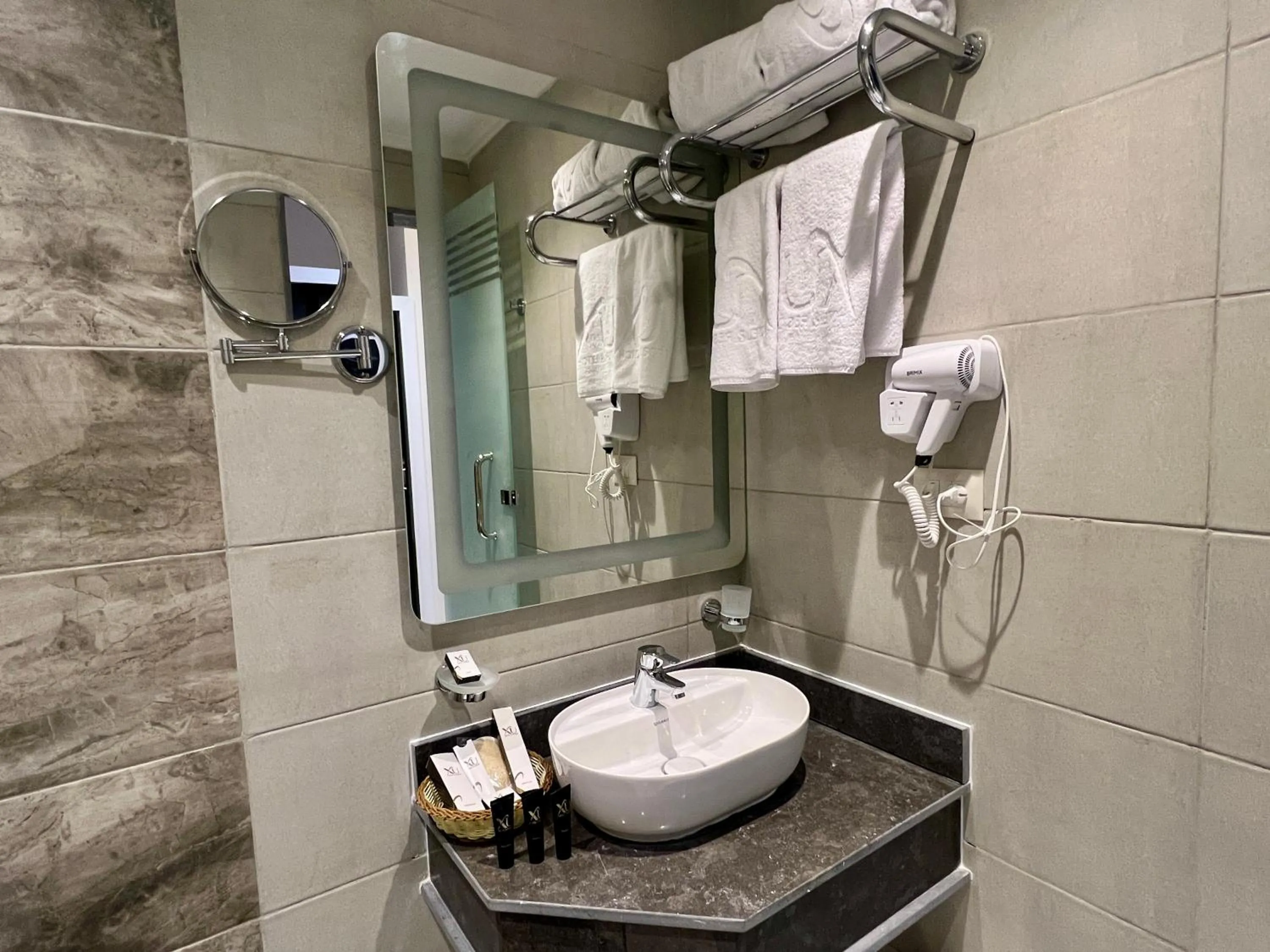 Bathroom in XU San Stefano Hotel Alexandria